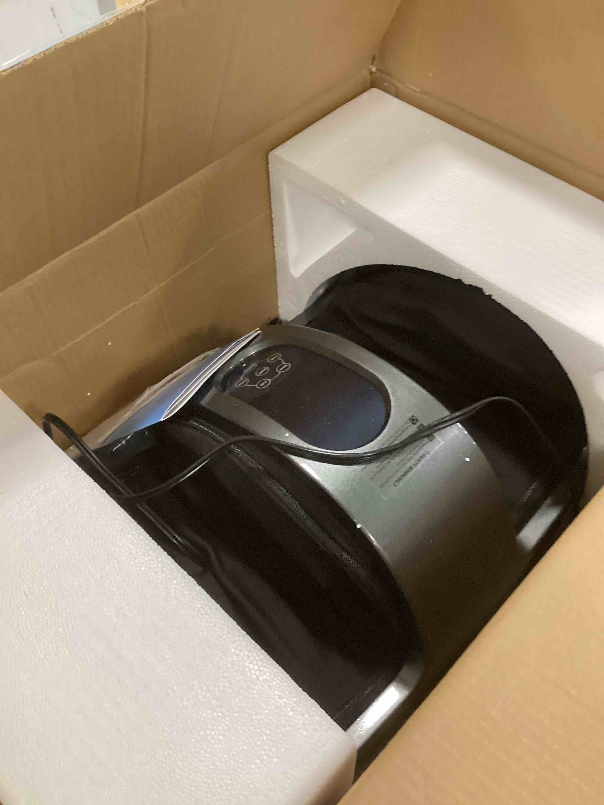 https://s3.amazonaws.com/lotting-images-prod/bidfta/YEL5684028_1707426311309.jpeg