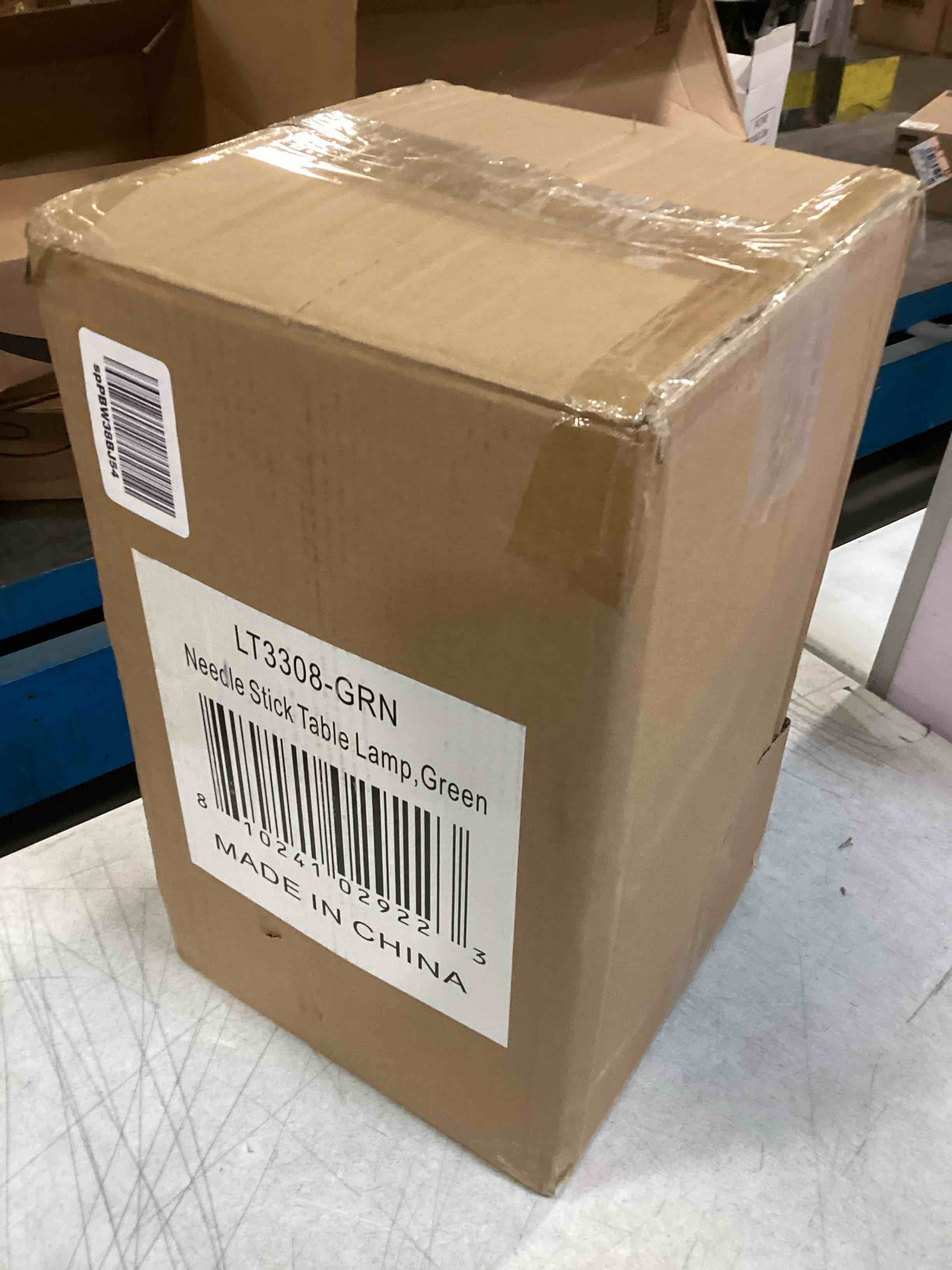 https://s3.amazonaws.com/lotting-images-prod/bidfta/YEL5684411_1707745162040.jpeg