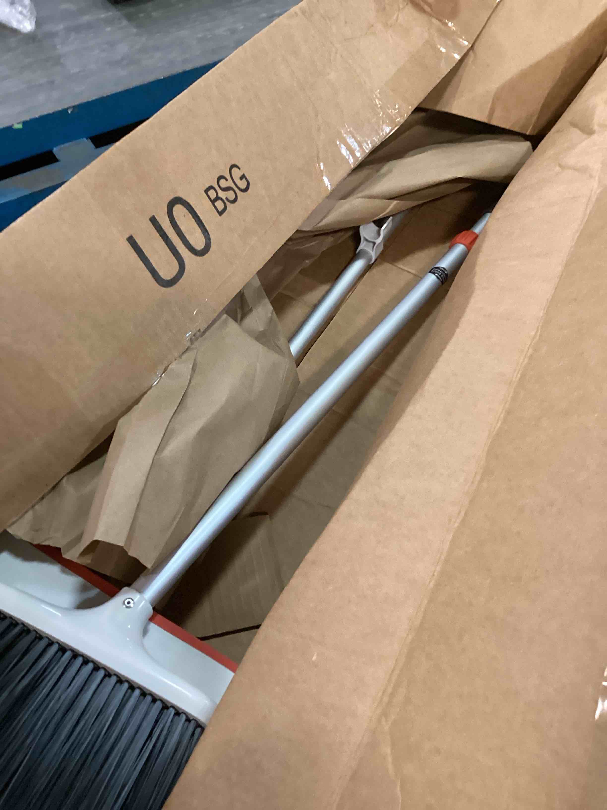https://s3.amazonaws.com/lotting-images-prod/bidfta/YEL5685124_1707925555762.jpeg