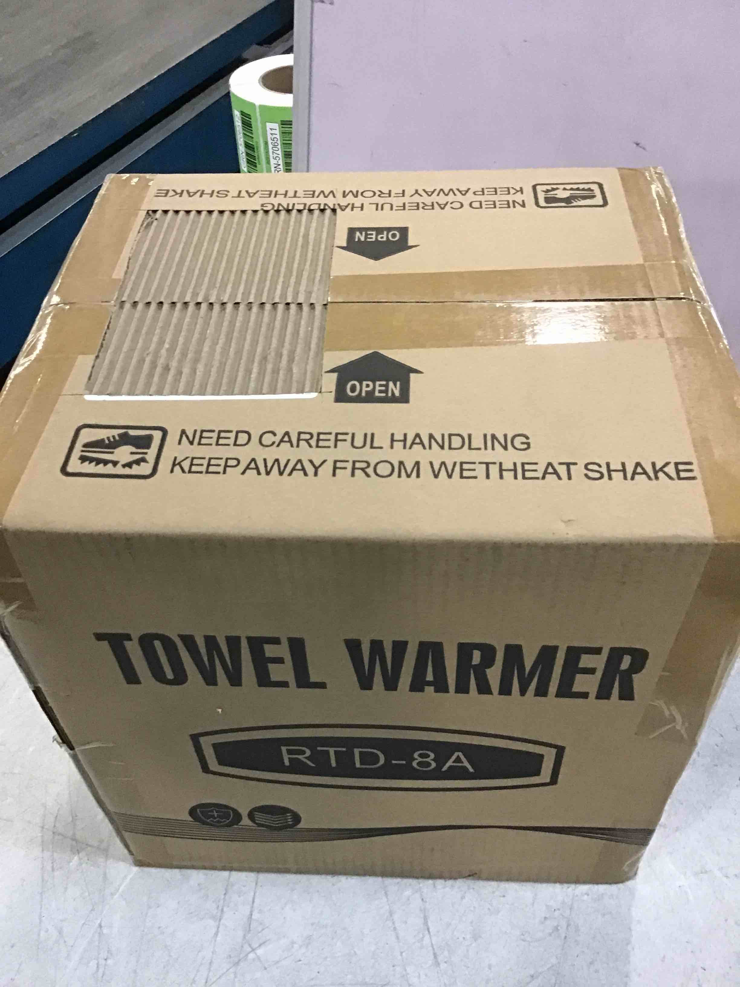https://s3.amazonaws.com/lotting-images-prod/bidfta/YEL5686240_1706980679601.jpeg