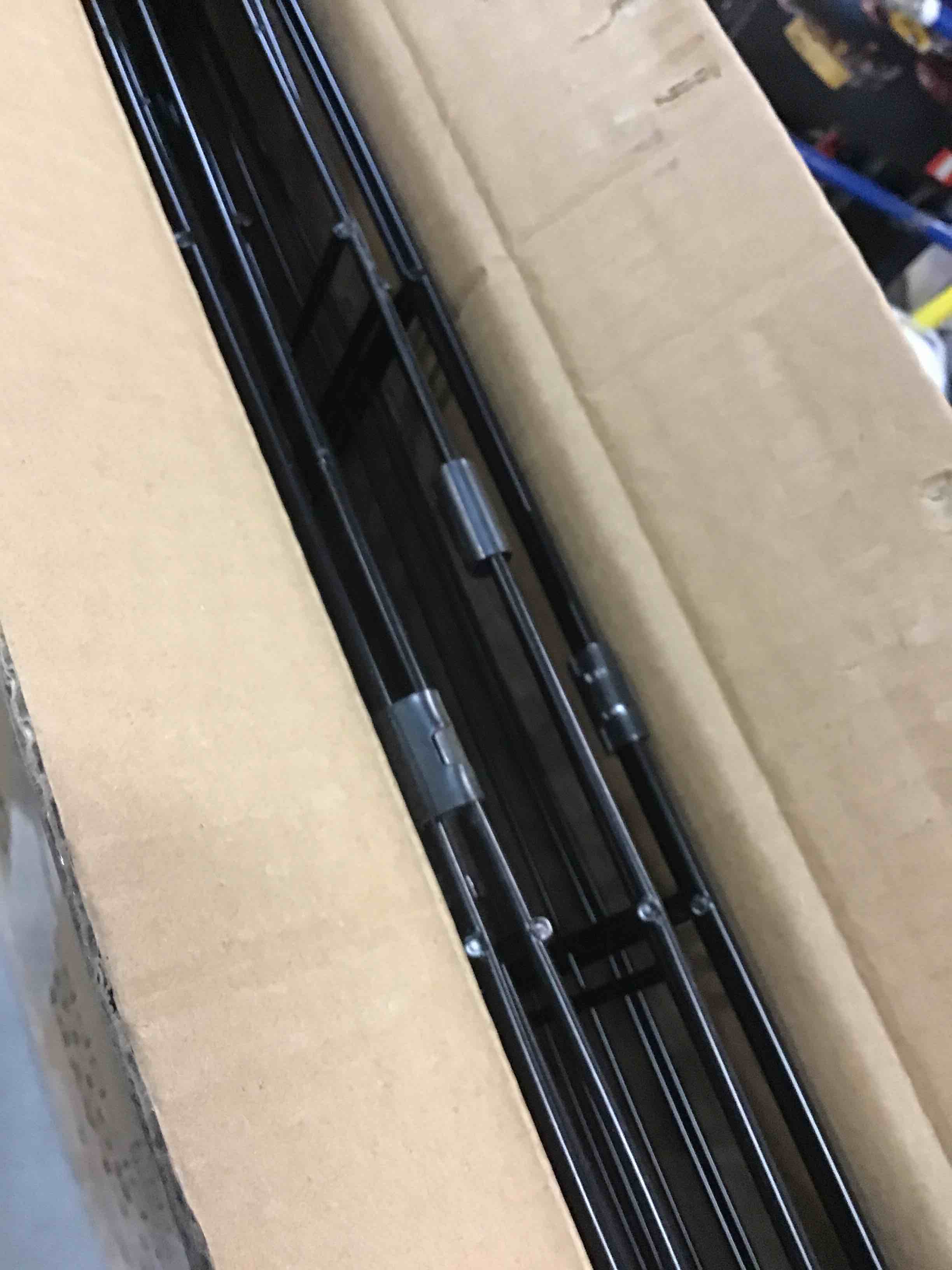 https://s3.amazonaws.com/lotting-images-prod/bidfta/YEL5686749_1707238080046.jpeg