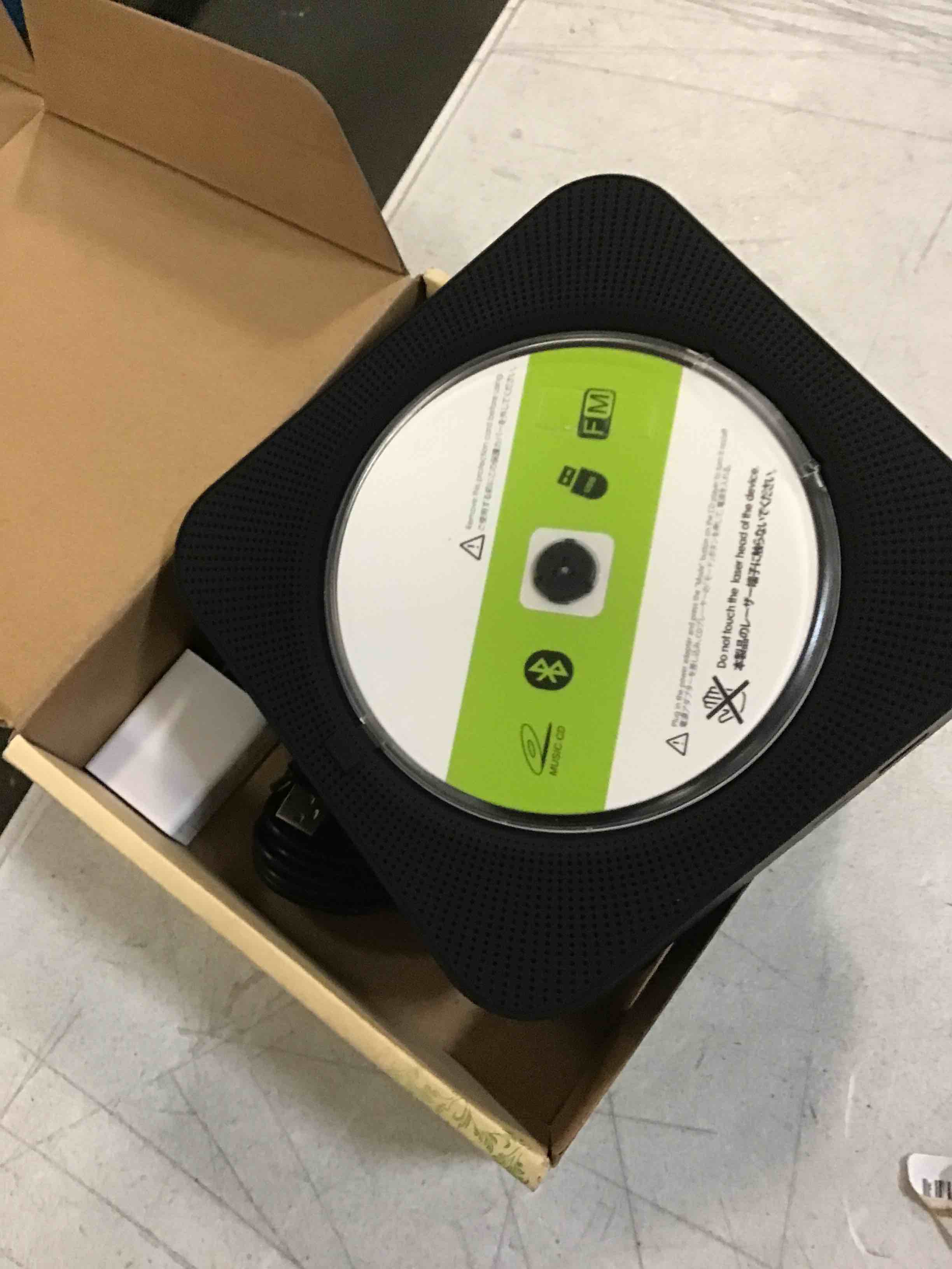https://s3.amazonaws.com/lotting-images-prod/bidfta/YEL5688654_1706636059455.jpeg
