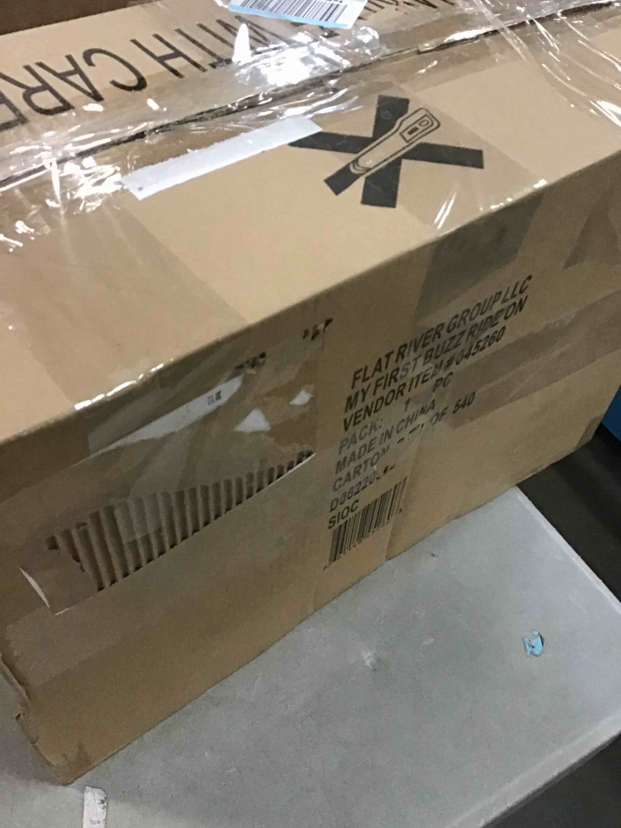 https://s3.amazonaws.com/lotting-images-prod/bidfta/YEL5689042_1706801544284.jpeg