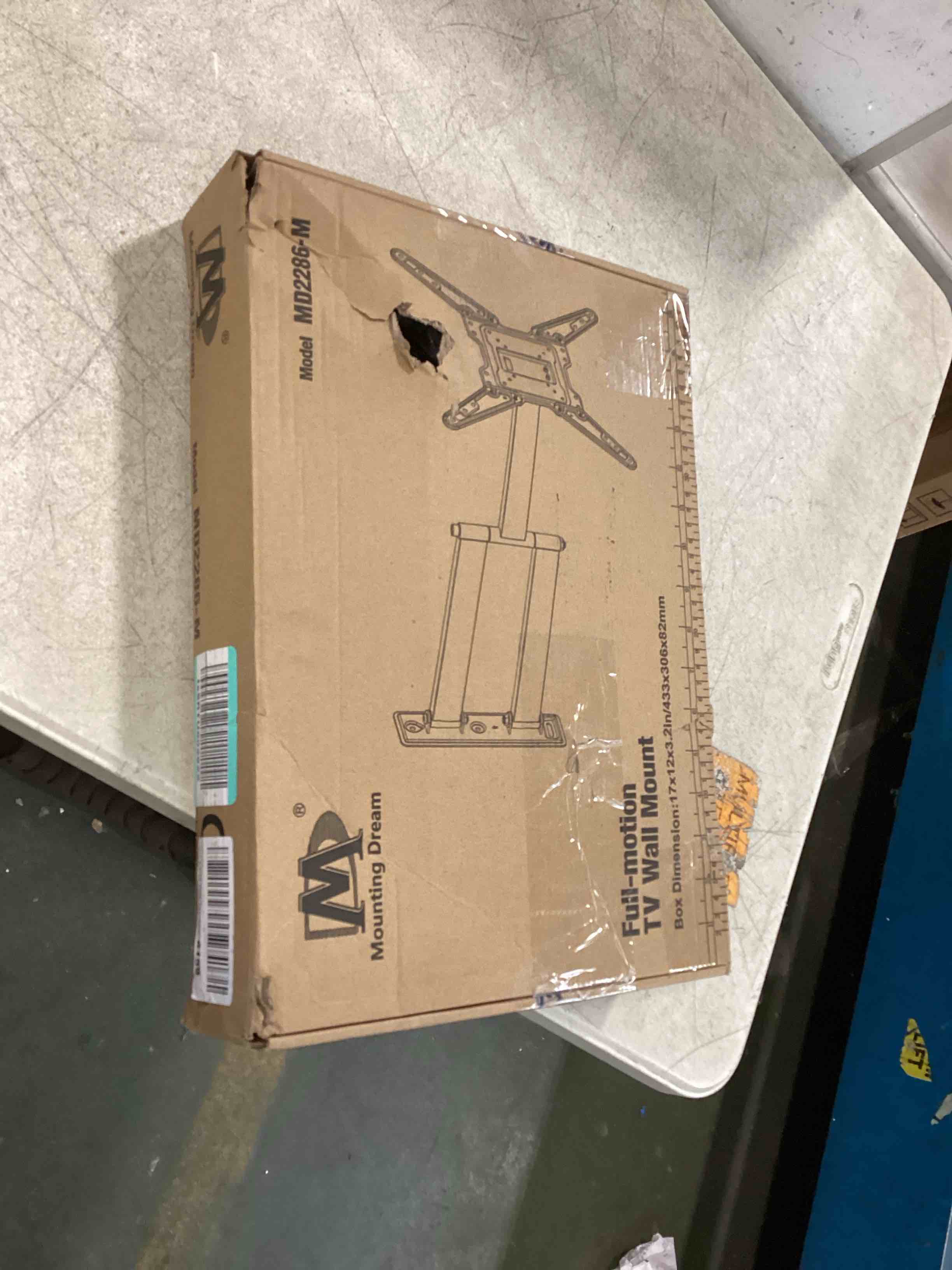 https://s3.amazonaws.com/lotting-images-prod/bidfta/YEL5689814_1707066949590.jpeg