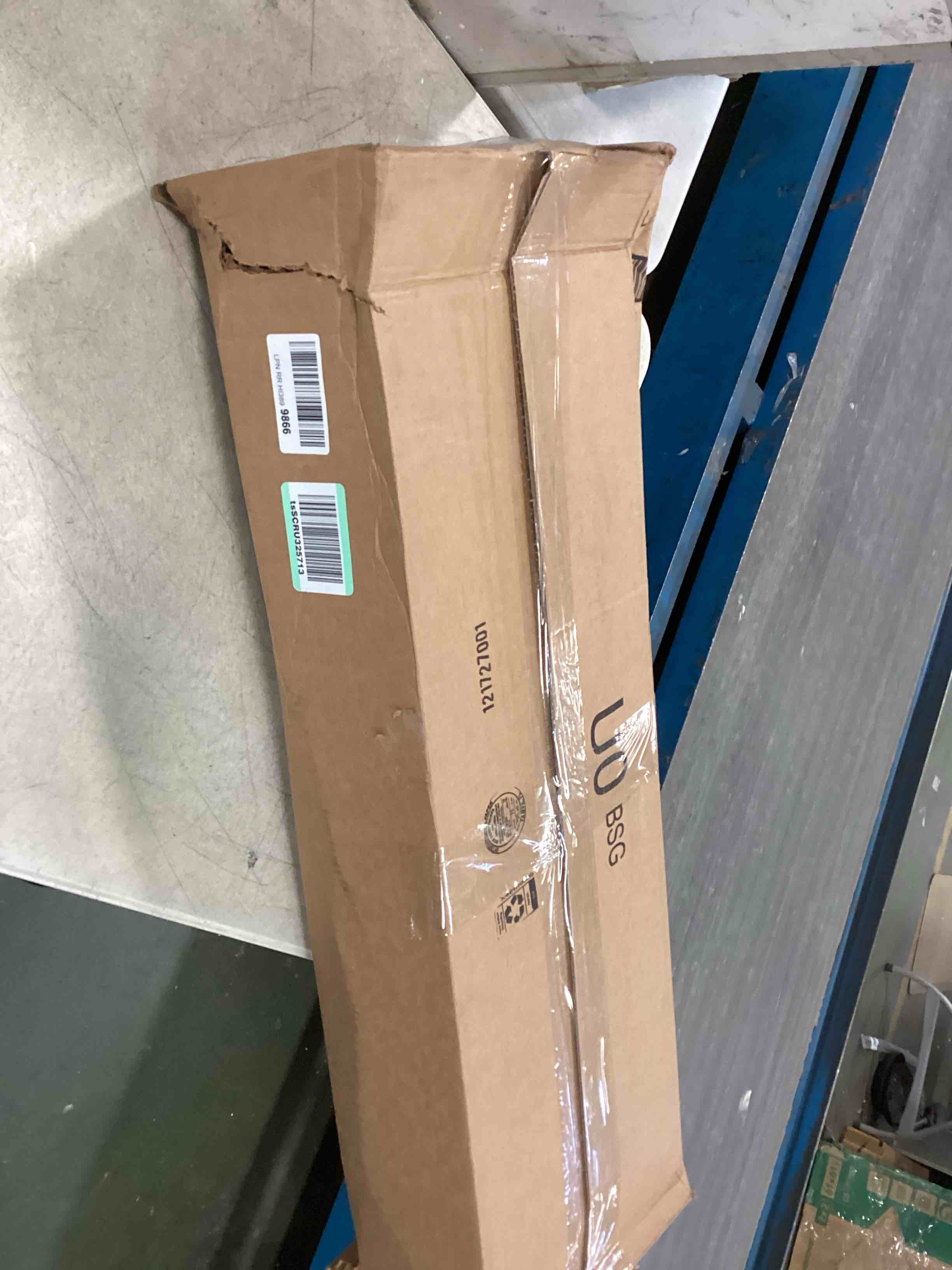 https://s3.amazonaws.com/lotting-images-prod/bidfta/YEL5689909_1707080238477.jpeg