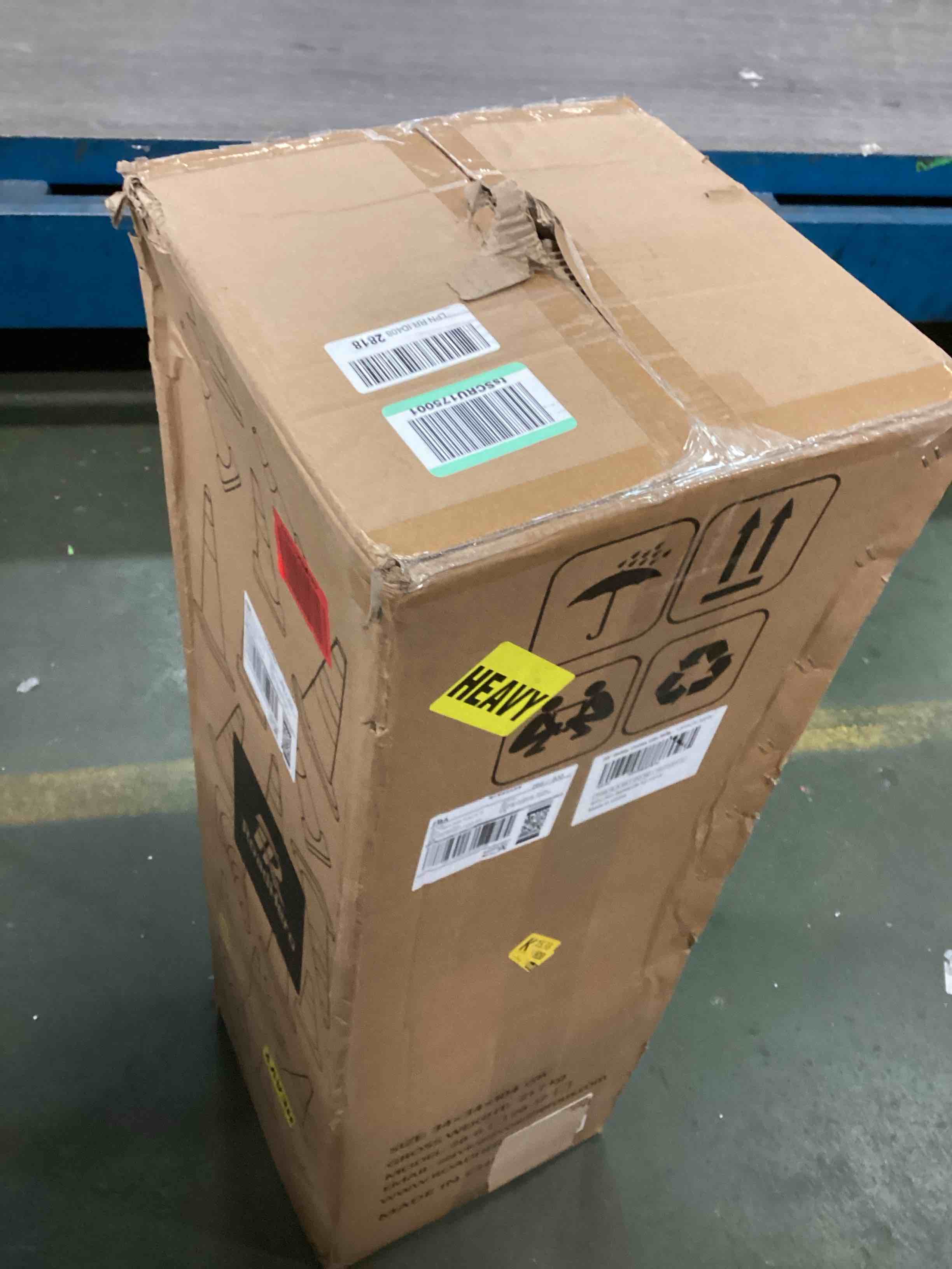 https://s3.amazonaws.com/lotting-images-prod/bidfta/YEL5689916_1707080665581.jpeg