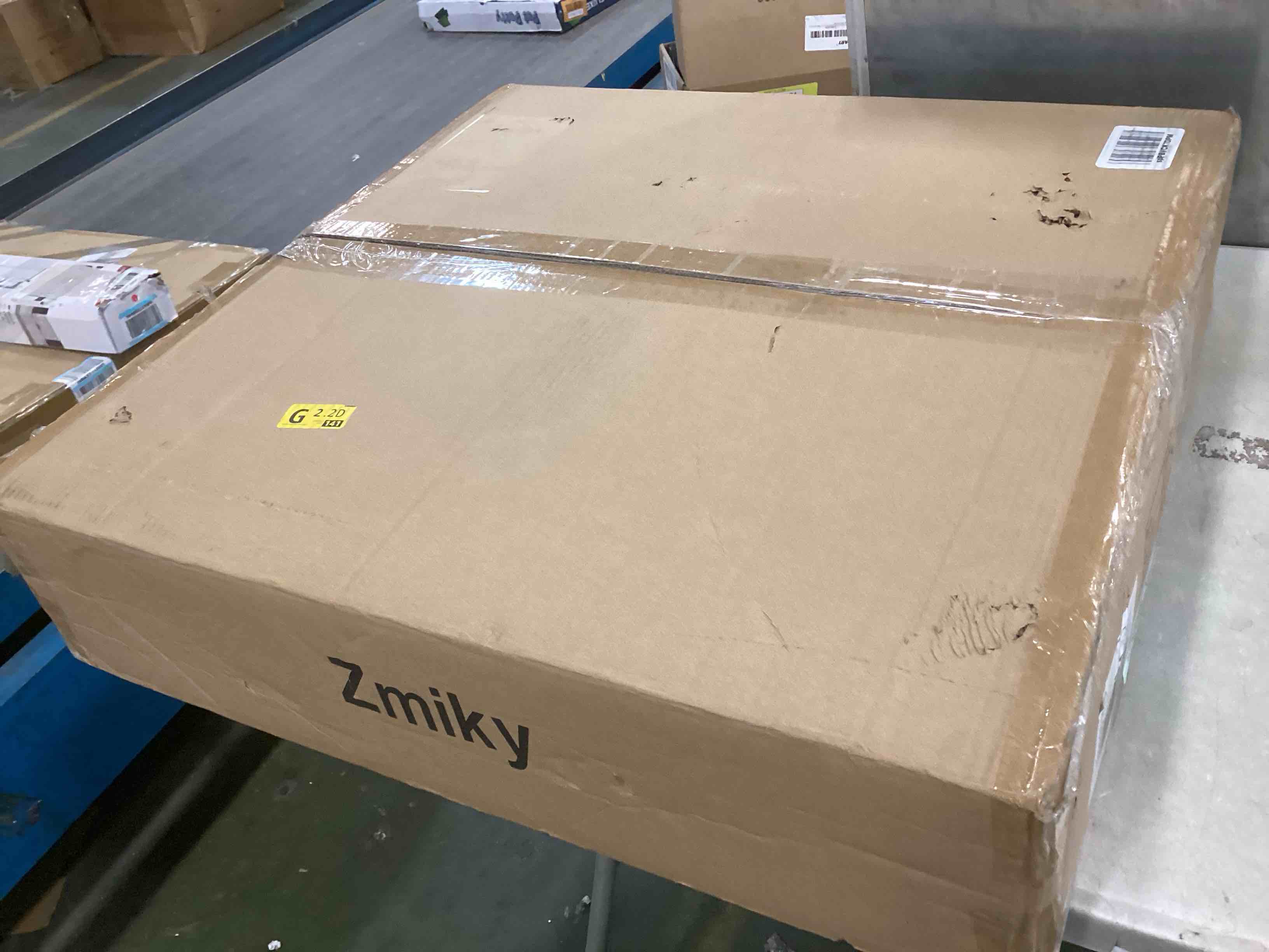 https://s3.amazonaws.com/lotting-images-prod/bidfta/YEL5689937_1707406654812.jpeg