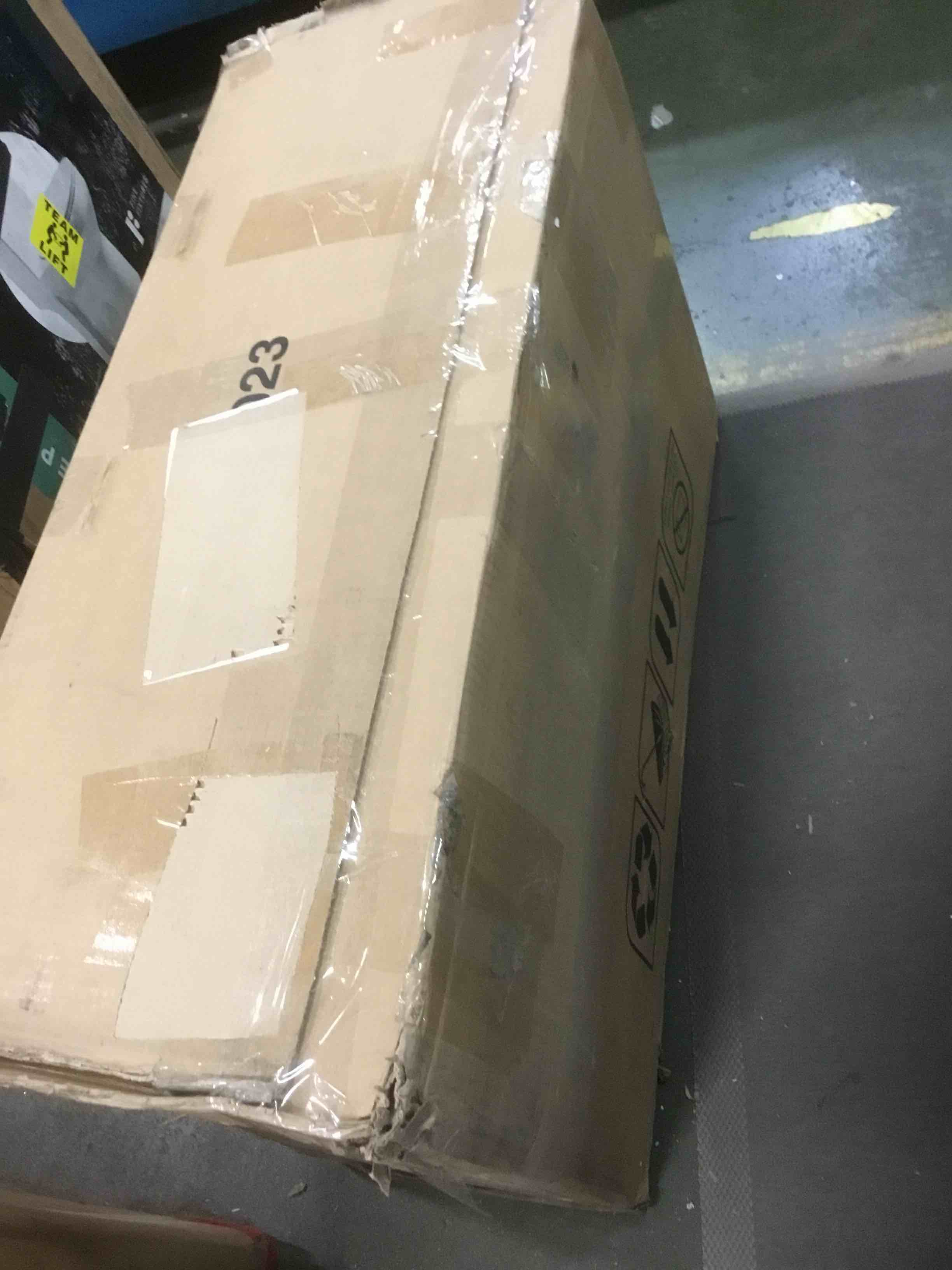 https://s3.amazonaws.com/lotting-images-prod/bidfta/YEL5690318_1706801107296.jpeg