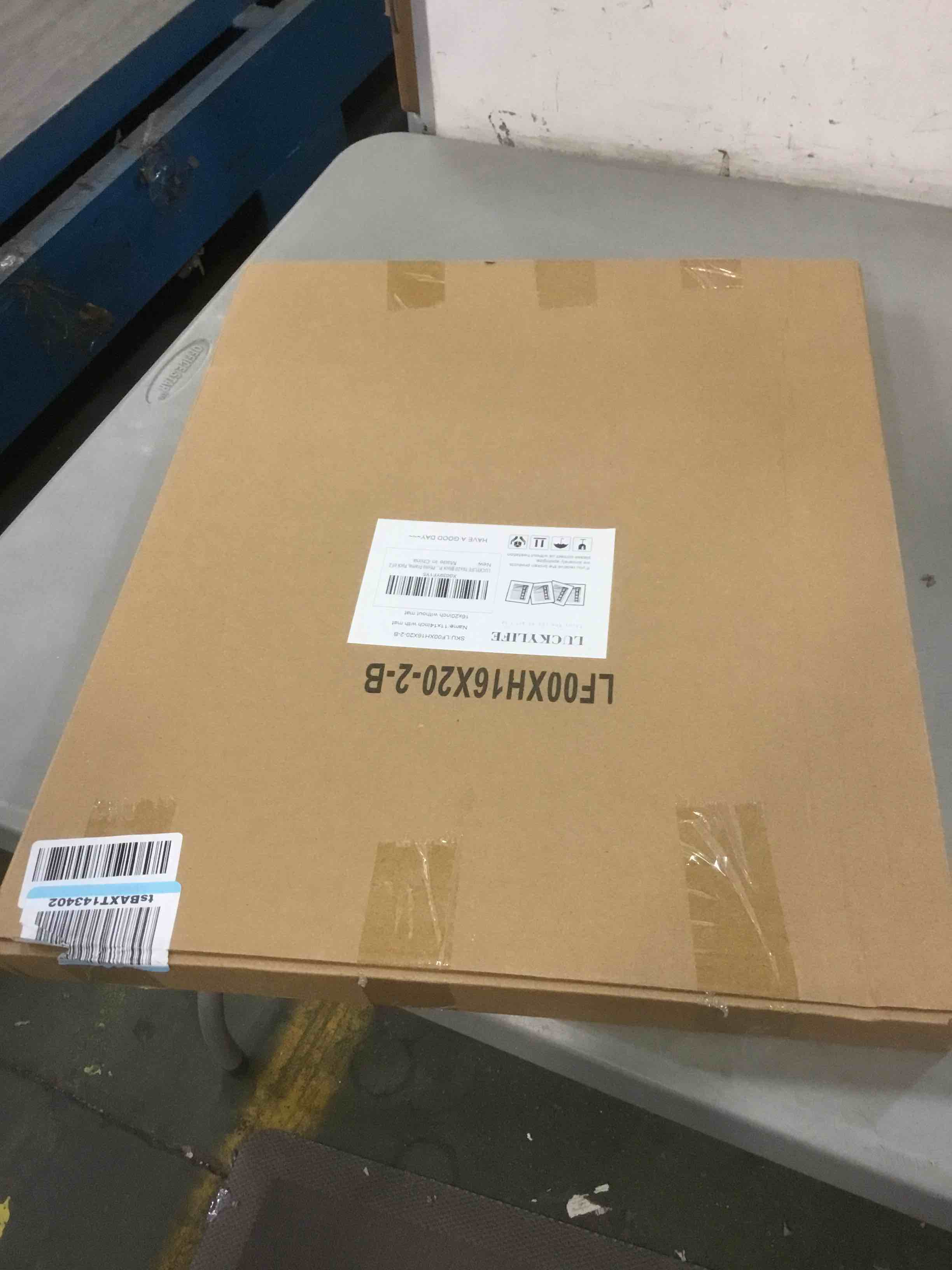 https://s3.amazonaws.com/lotting-images-prod/bidfta/YEL5690333_1706802360257.jpeg