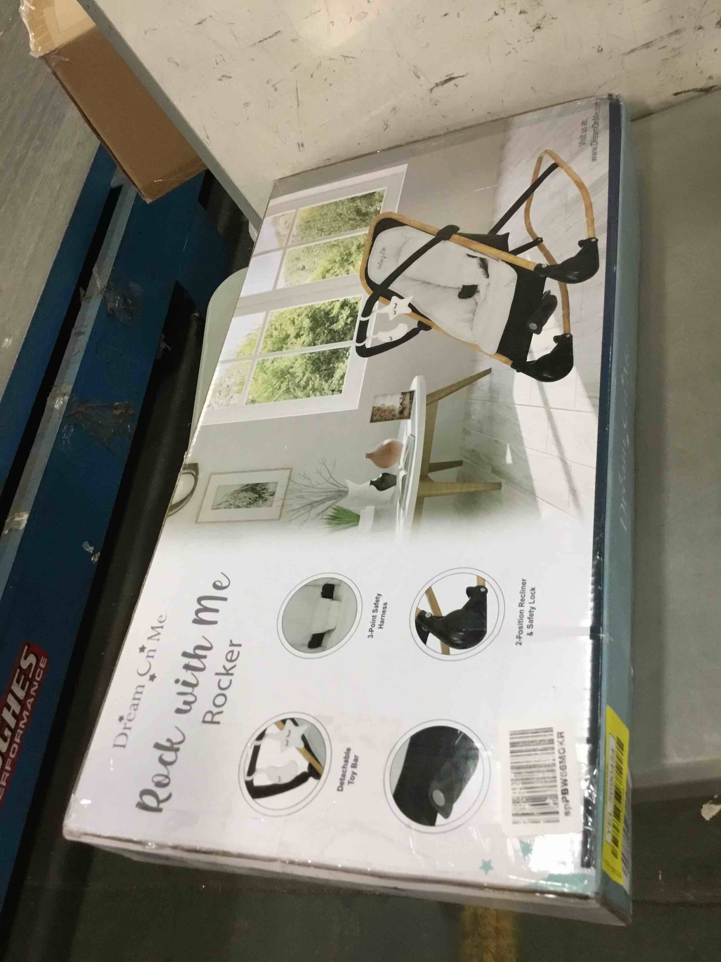 https://s3.amazonaws.com/lotting-images-prod/bidfta/YEL5690454_1706817286462.jpeg
