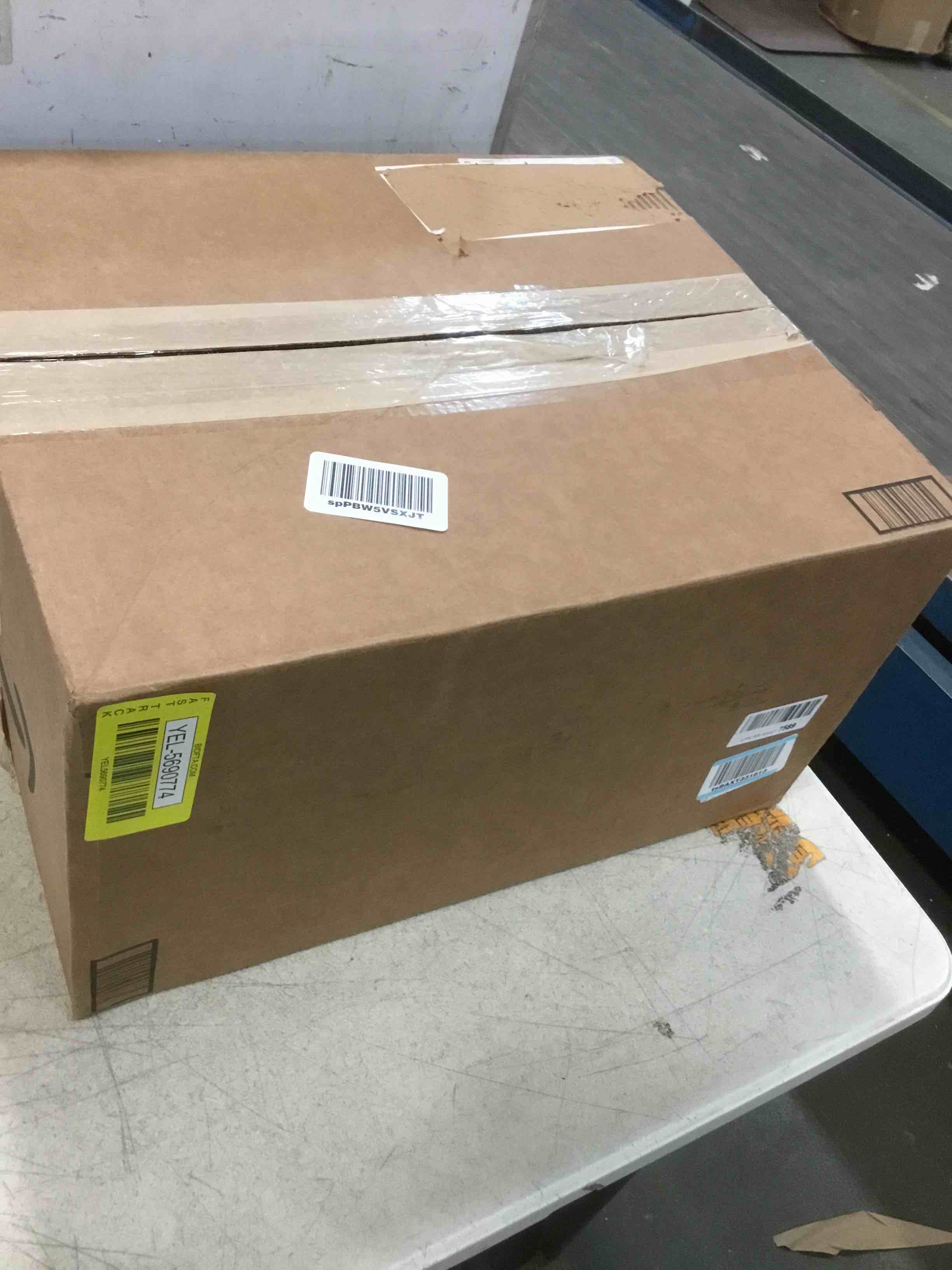 https://s3.amazonaws.com/lotting-images-prod/bidfta/YEL5690774_1706970668931.jpeg