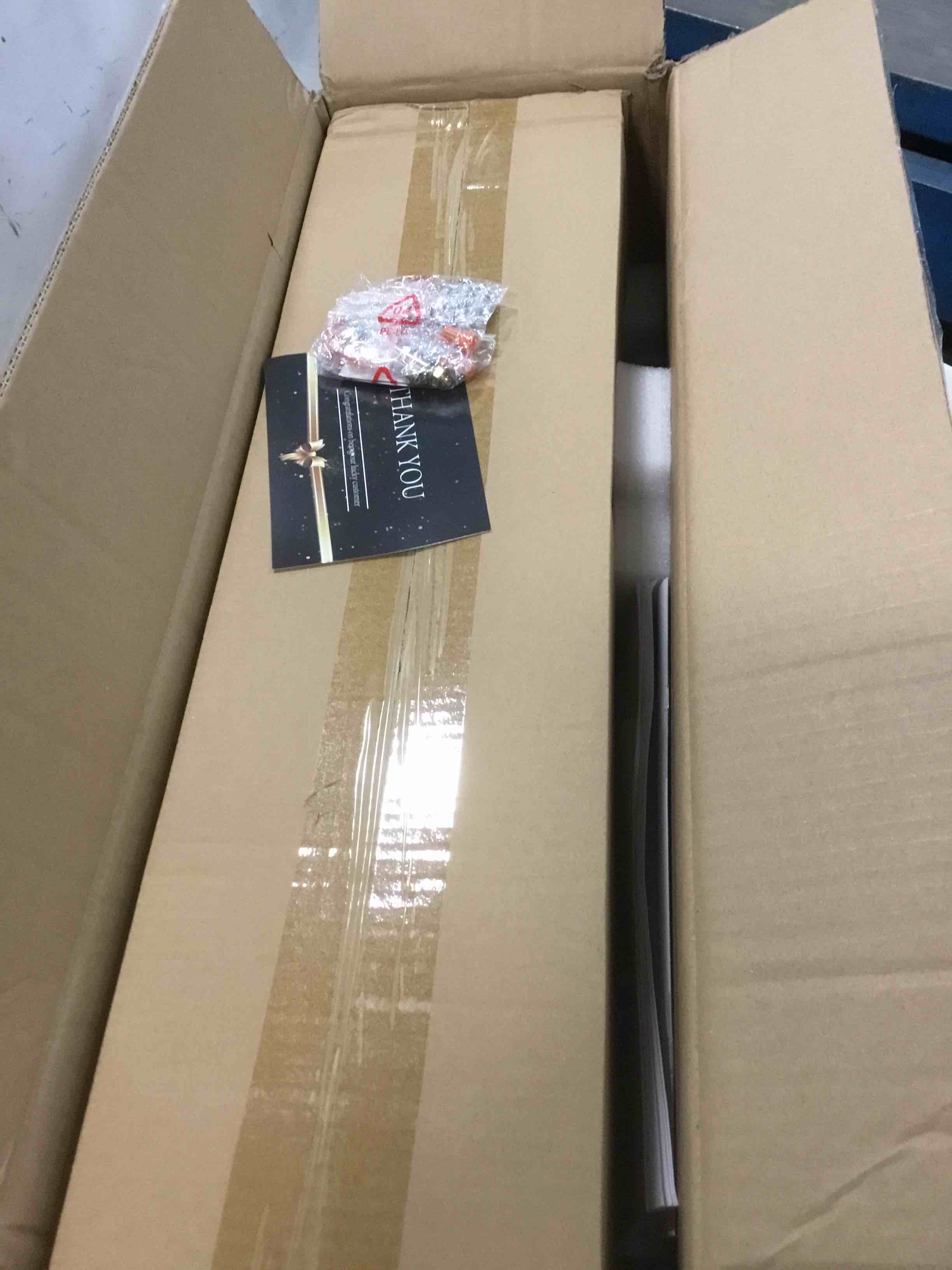 https://s3.amazonaws.com/lotting-images-prod/bidfta/YEL5690797_1706973570616.jpeg