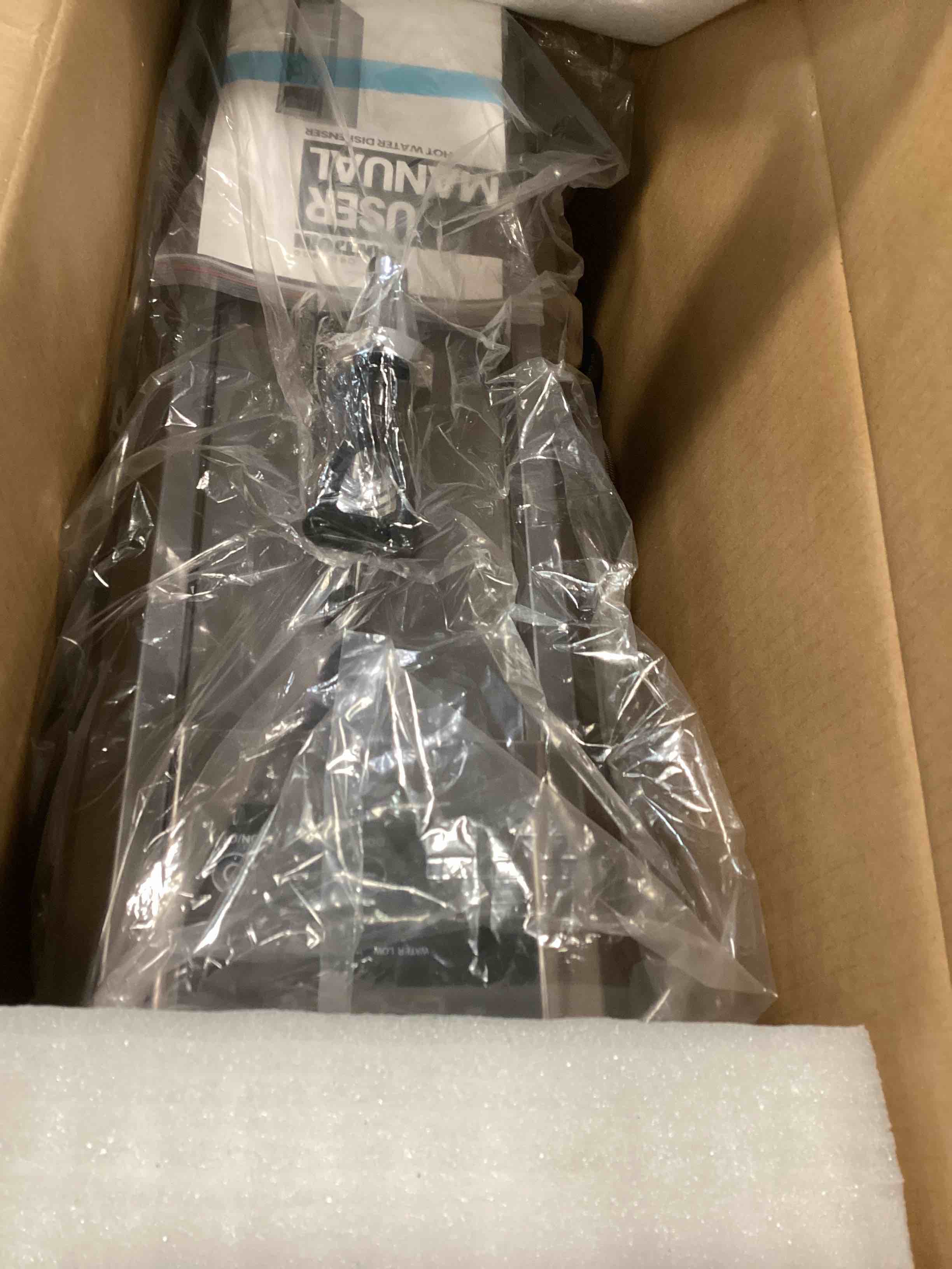 https://s3.amazonaws.com/lotting-images-prod/bidfta/YEL5691335_1707150054857.jpeg