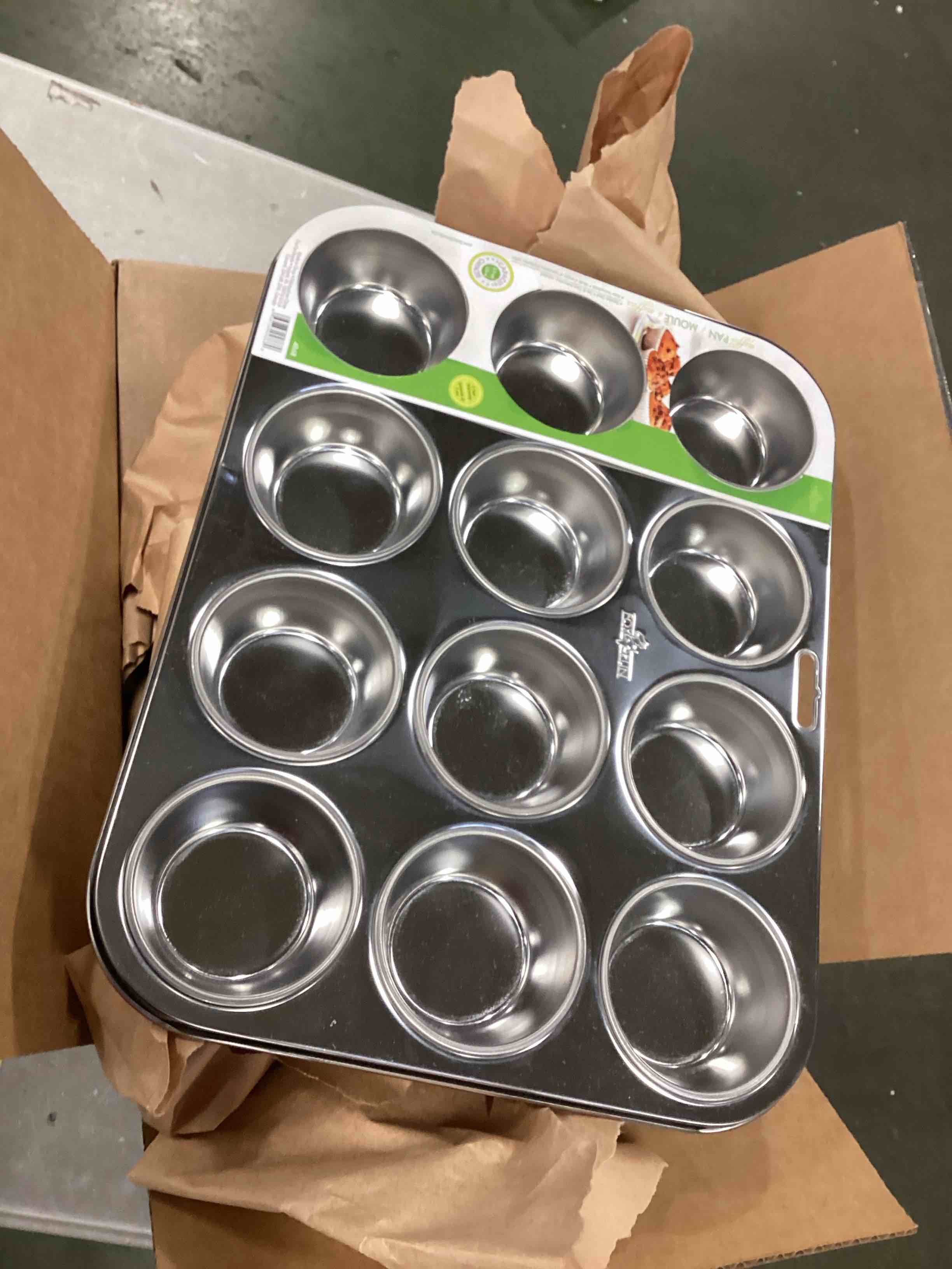 https://s3.amazonaws.com/lotting-images-prod/bidfta/YEL5692912_1709730919191.jpeg