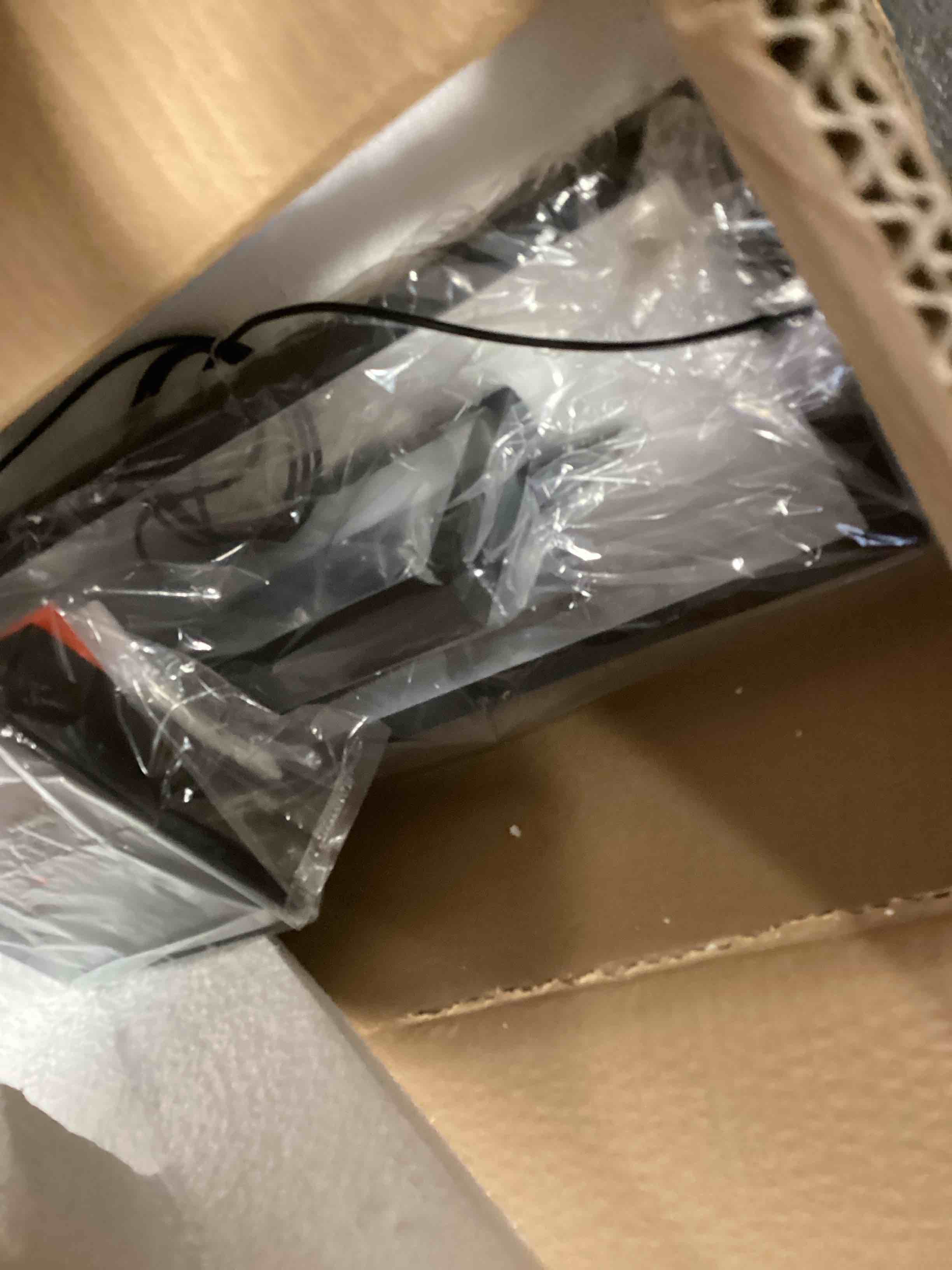 https://s3.amazonaws.com/lotting-images-prod/bidfta/YEL5692924_1709732112809.jpeg