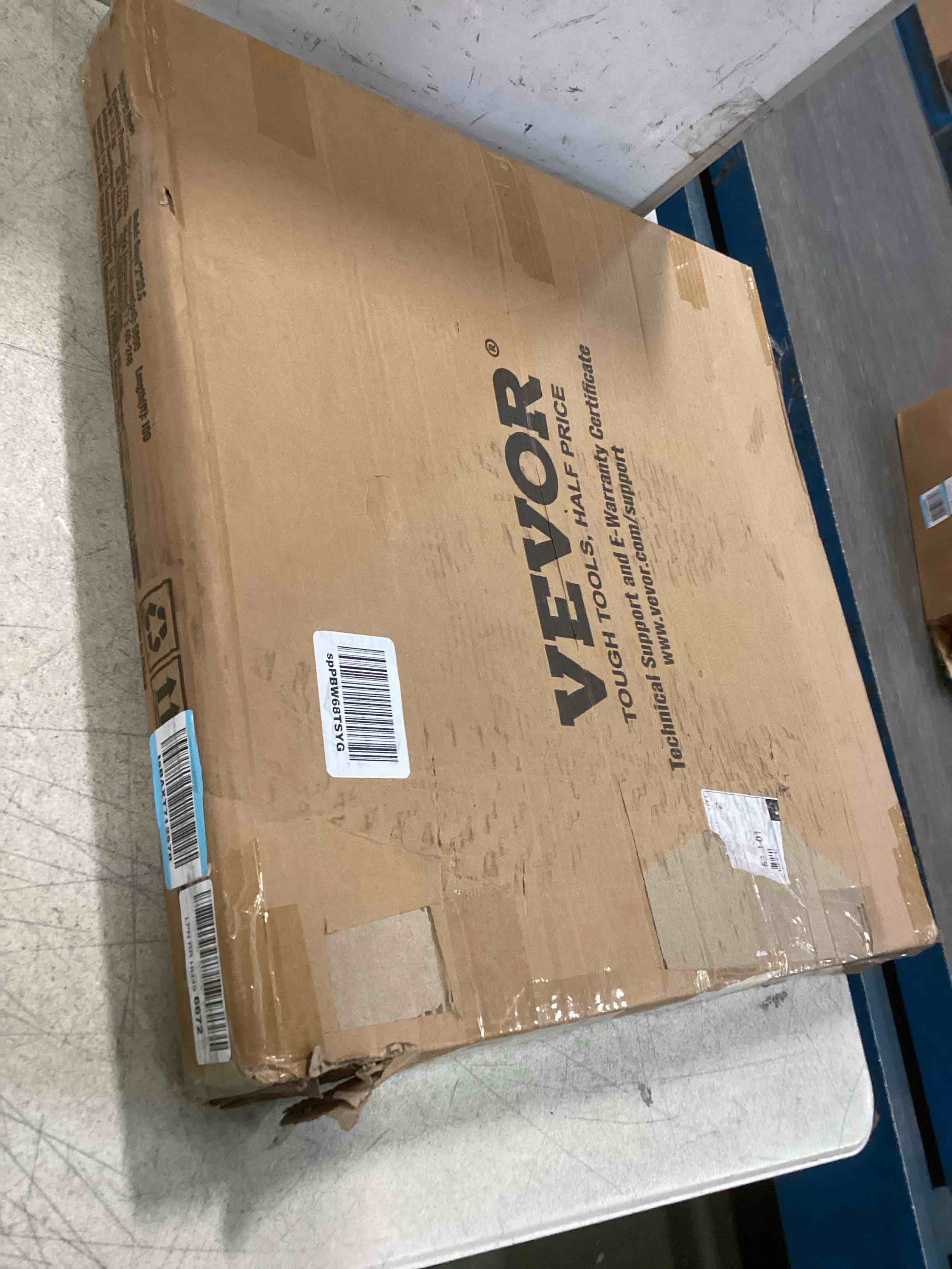 https://s3.amazonaws.com/lotting-images-prod/bidfta/YEL5693098_1706803463918.jpeg