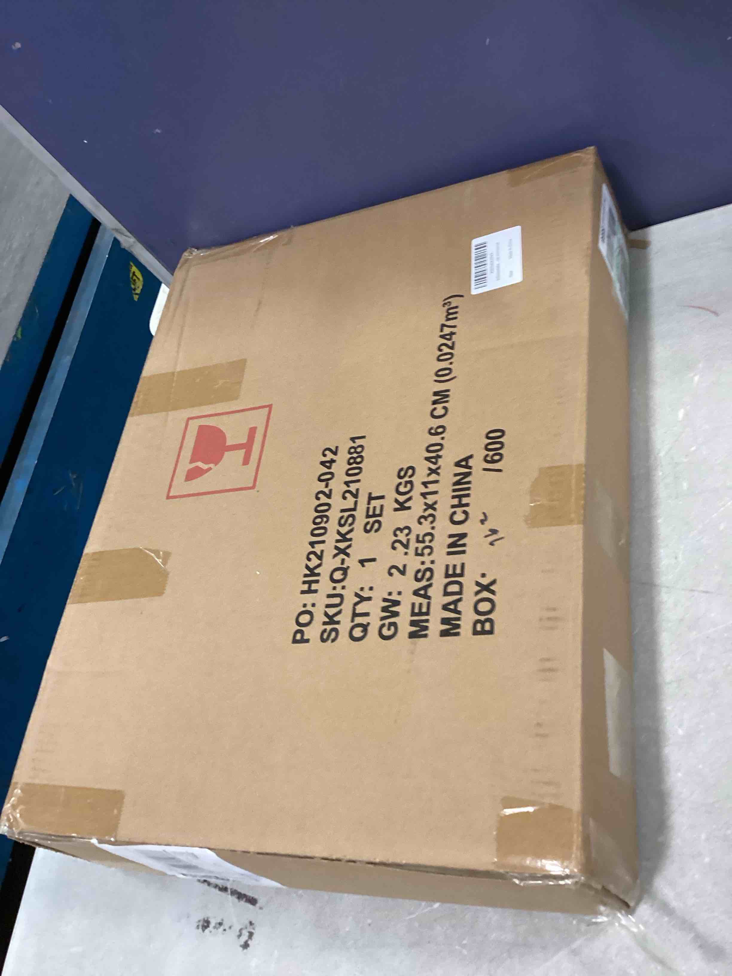 https://s3.amazonaws.com/lotting-images-prod/bidfta/YEL5693258_1706879541479.jpeg