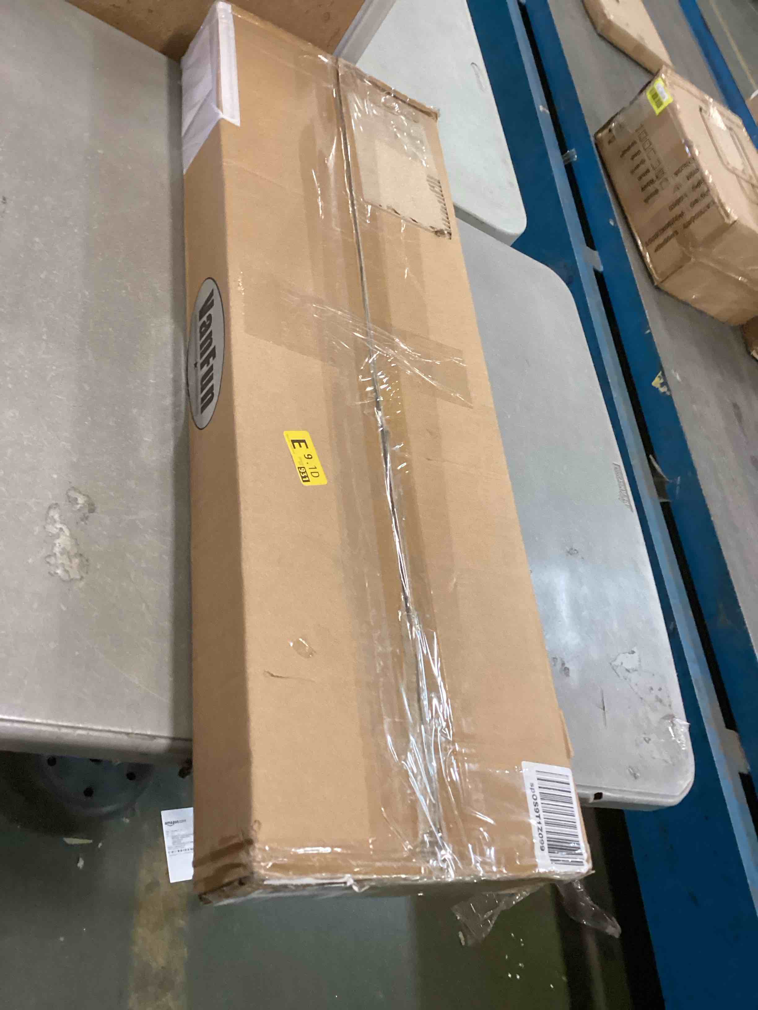 https://s3.amazonaws.com/lotting-images-prod/bidfta/YEL5693781_1707154560631.jpeg
