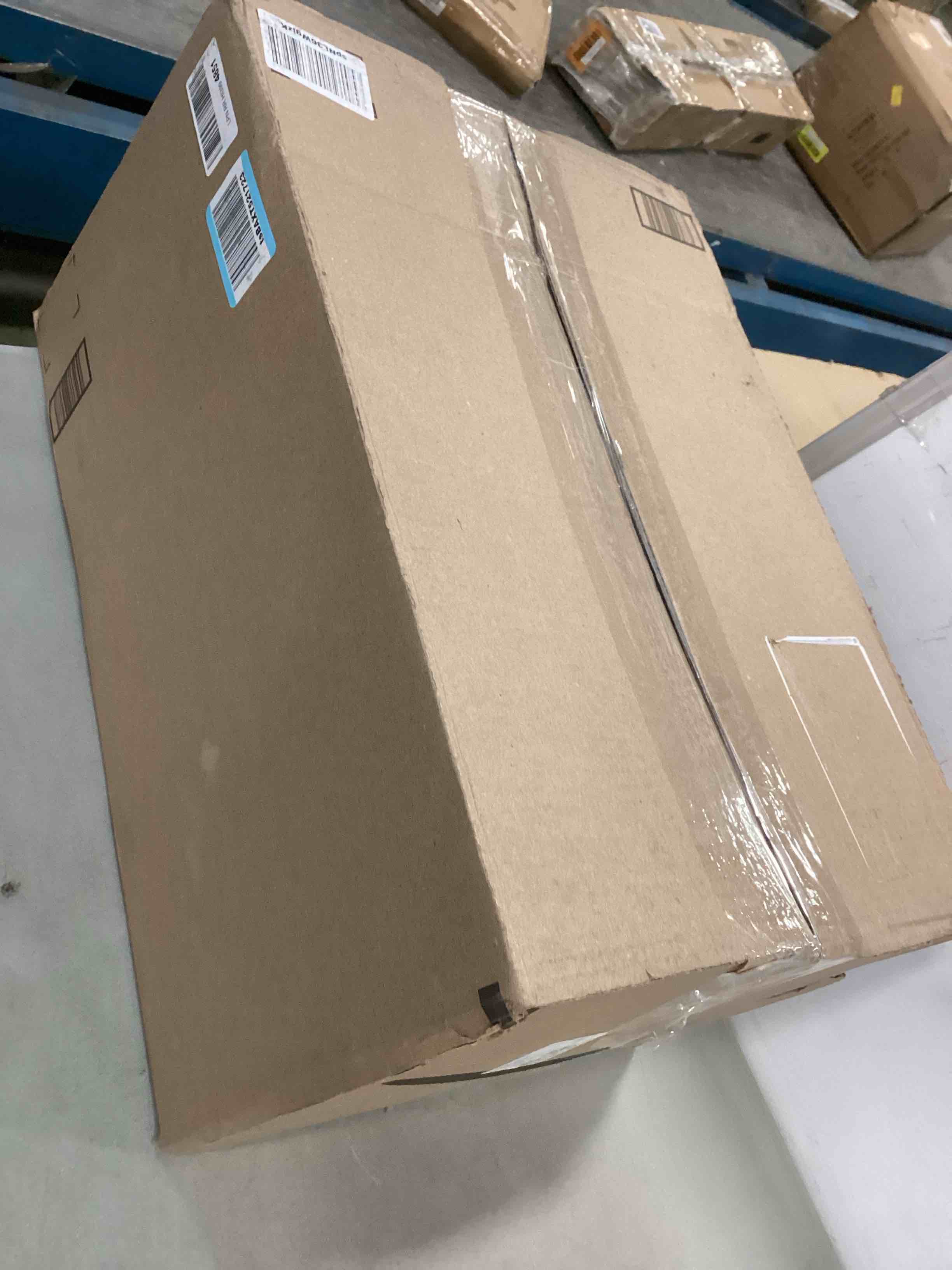 https://s3.amazonaws.com/lotting-images-prod/bidfta/YEL5693875_1707222027510.jpeg