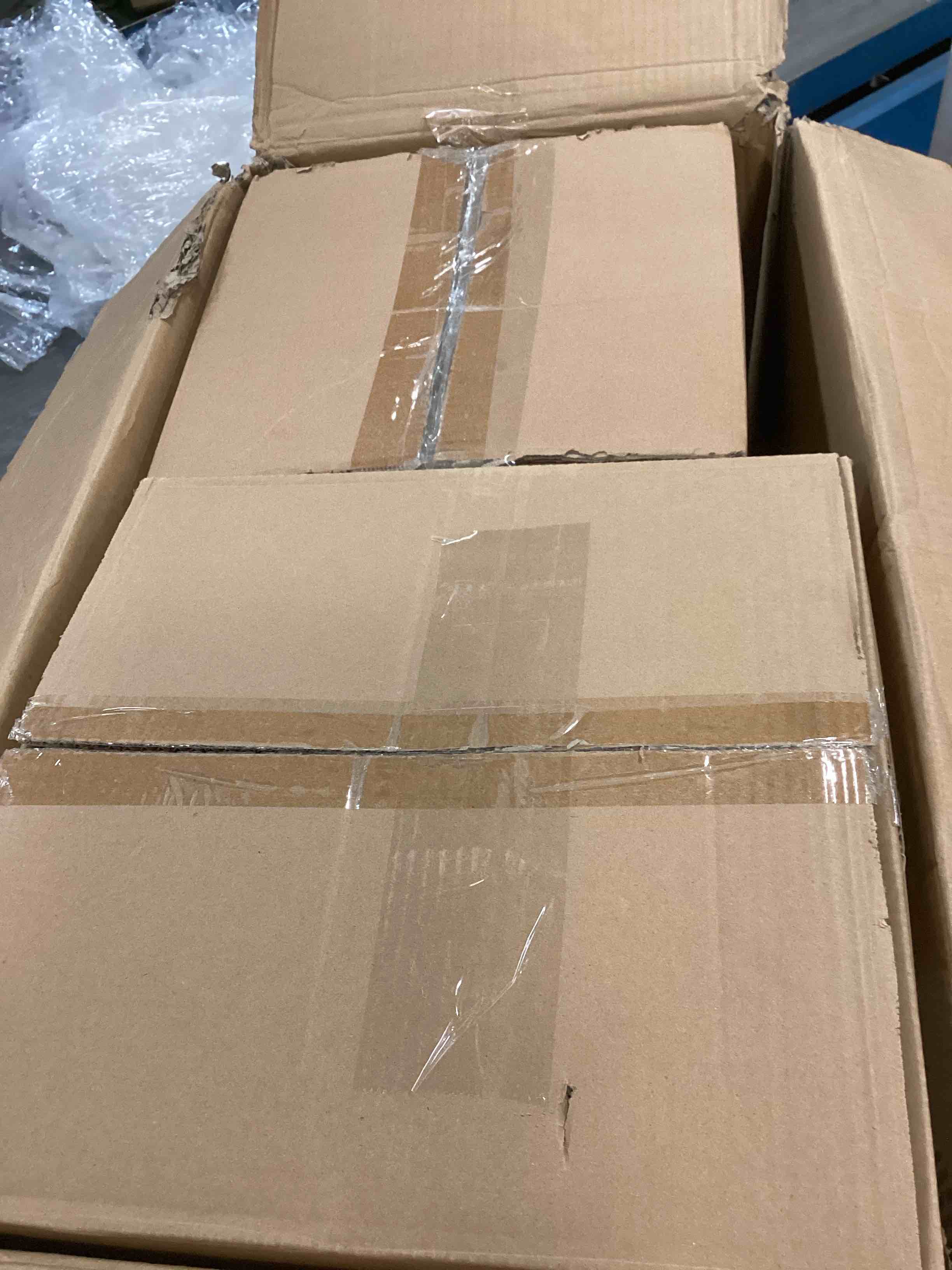 https://s3.amazonaws.com/lotting-images-prod/bidfta/YEL5693896_1707225063881.jpeg