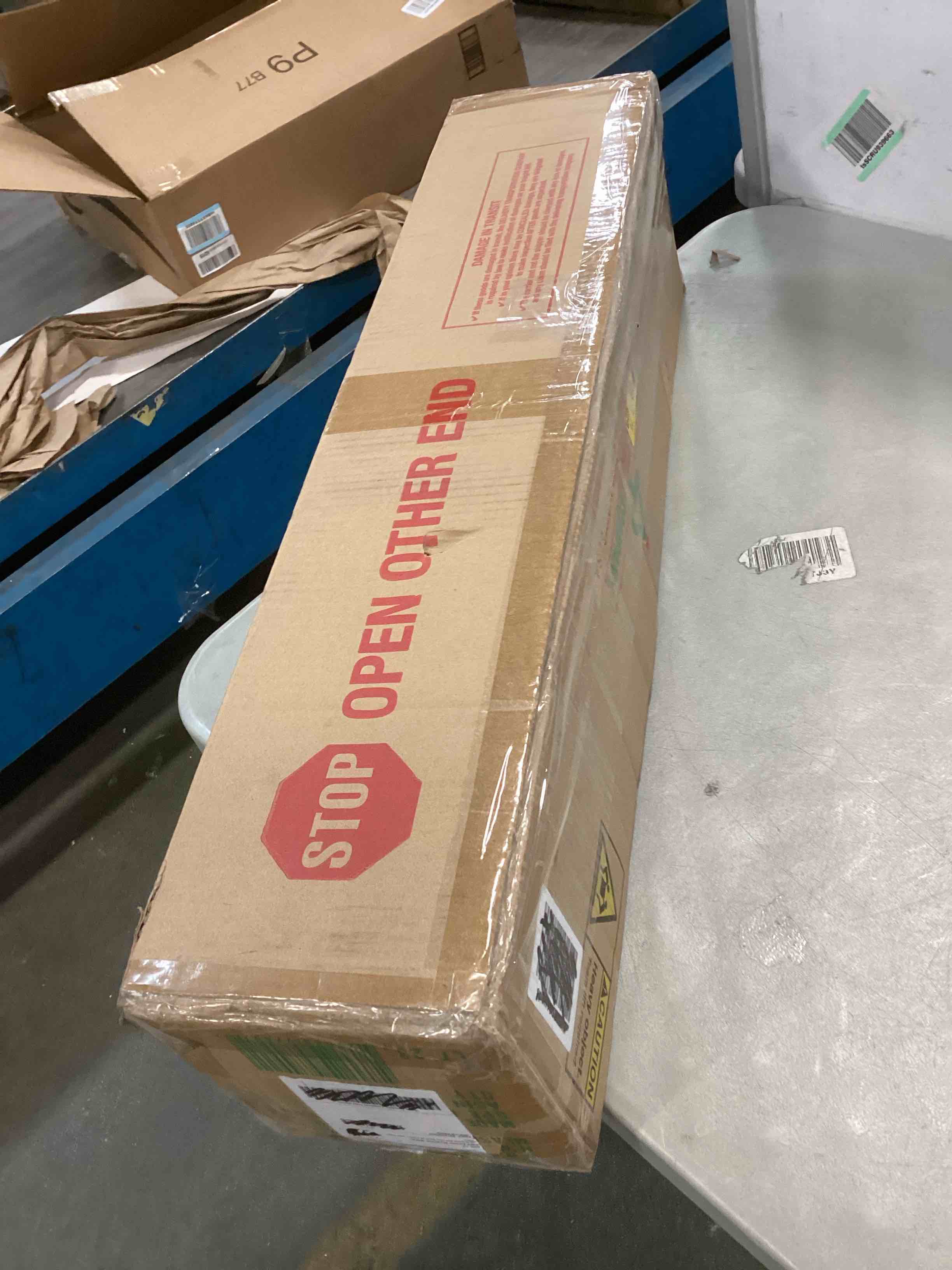 https://s3.amazonaws.com/lotting-images-prod/bidfta/YEL5694057_1707248567803.jpeg