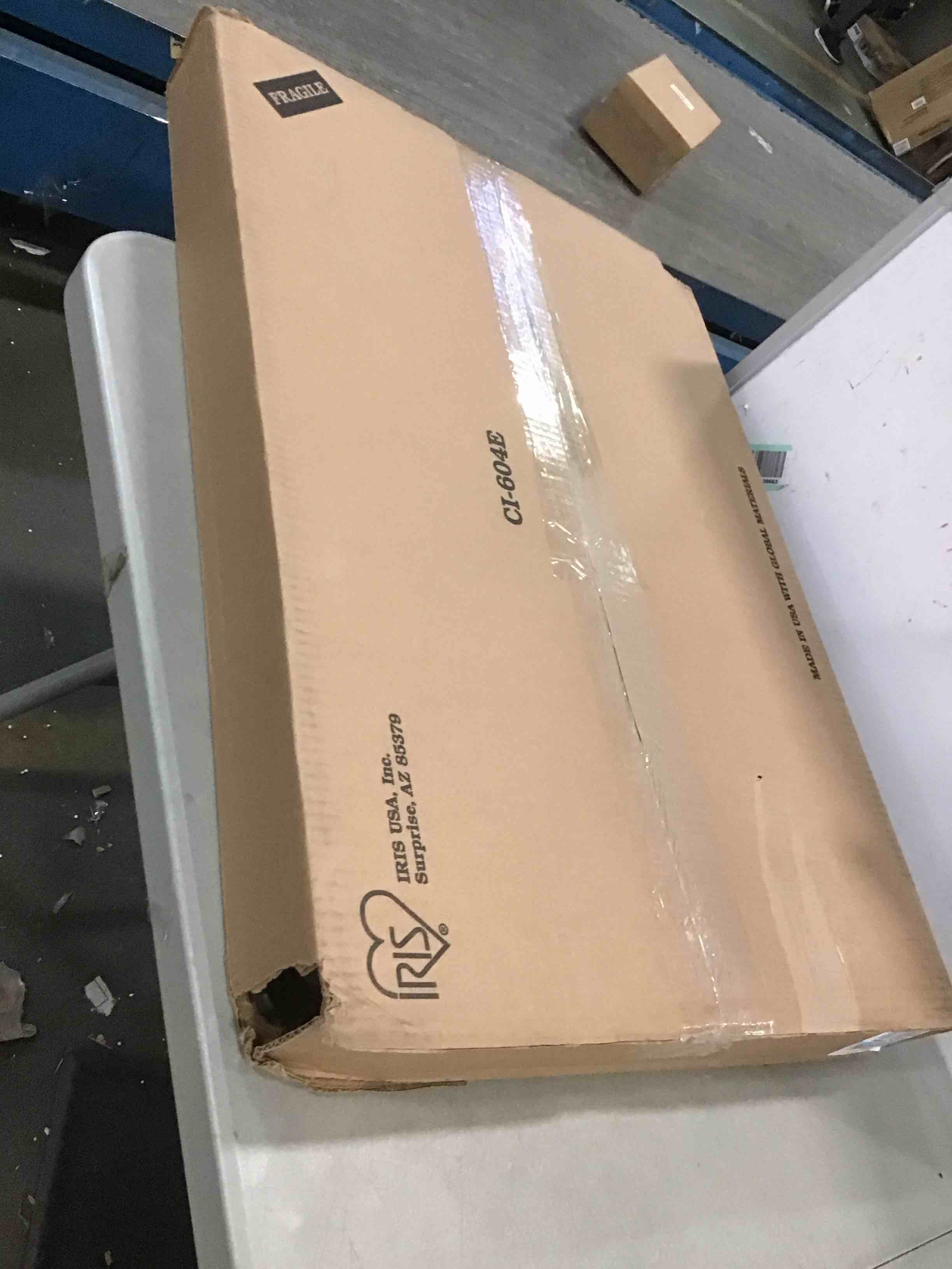 https://s3.amazonaws.com/lotting-images-prod/bidfta/YEL5694074_1707251939283.jpeg