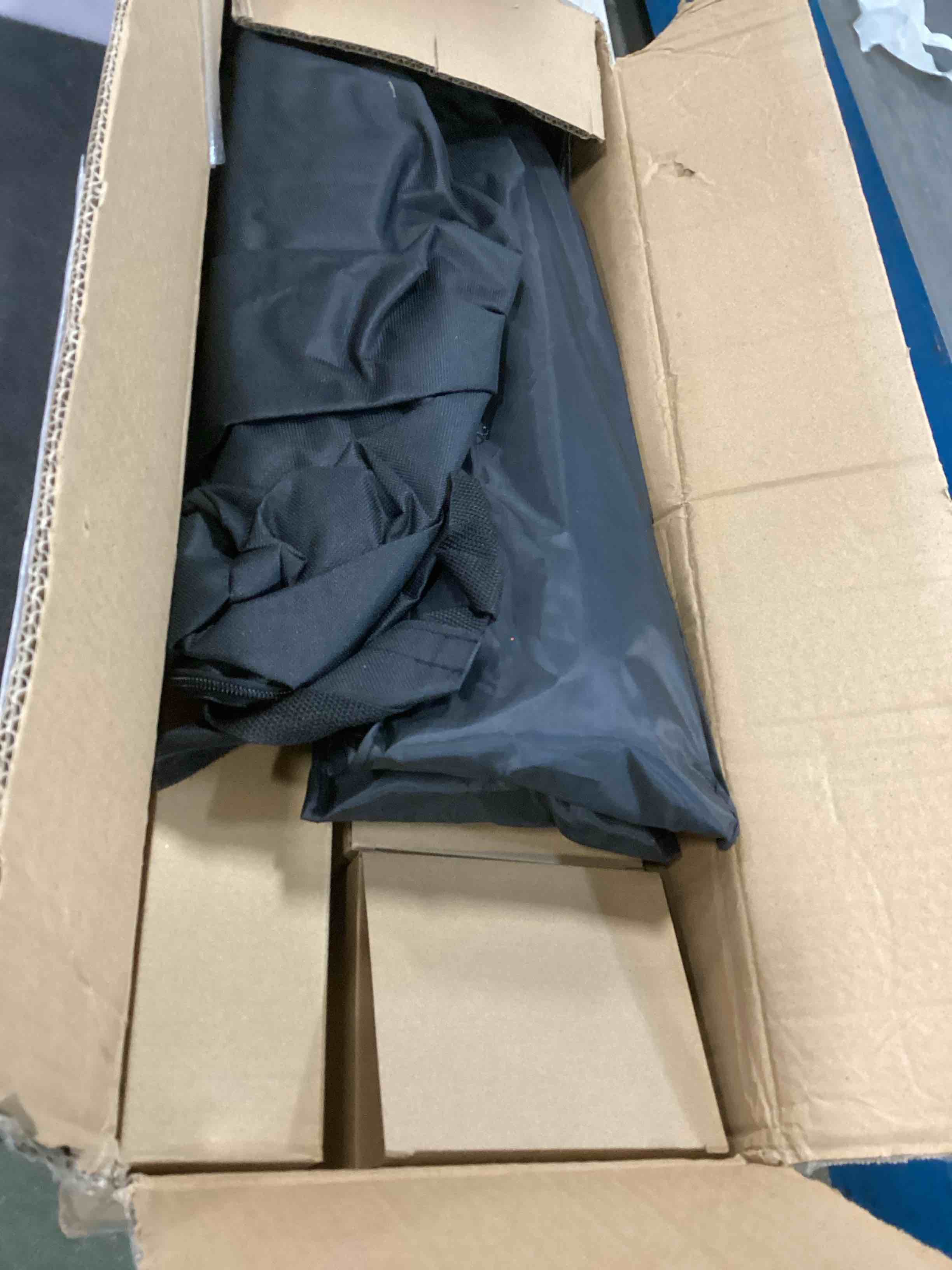 https://s3.amazonaws.com/lotting-images-prod/bidfta/YEL5694209_1707330067698.jpeg