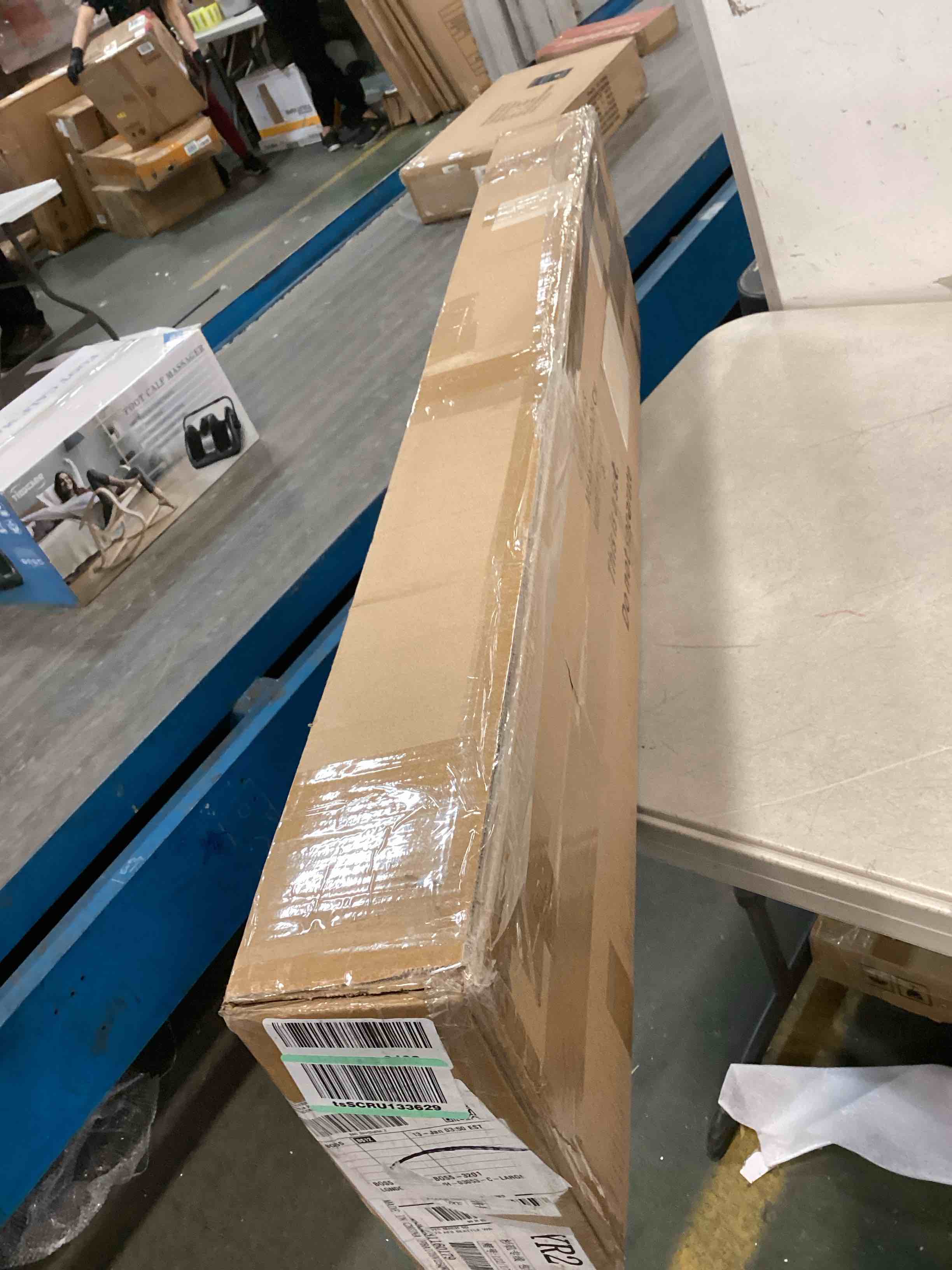 https://s3.amazonaws.com/lotting-images-prod/bidfta/YEL5694422_1707417993581.jpeg