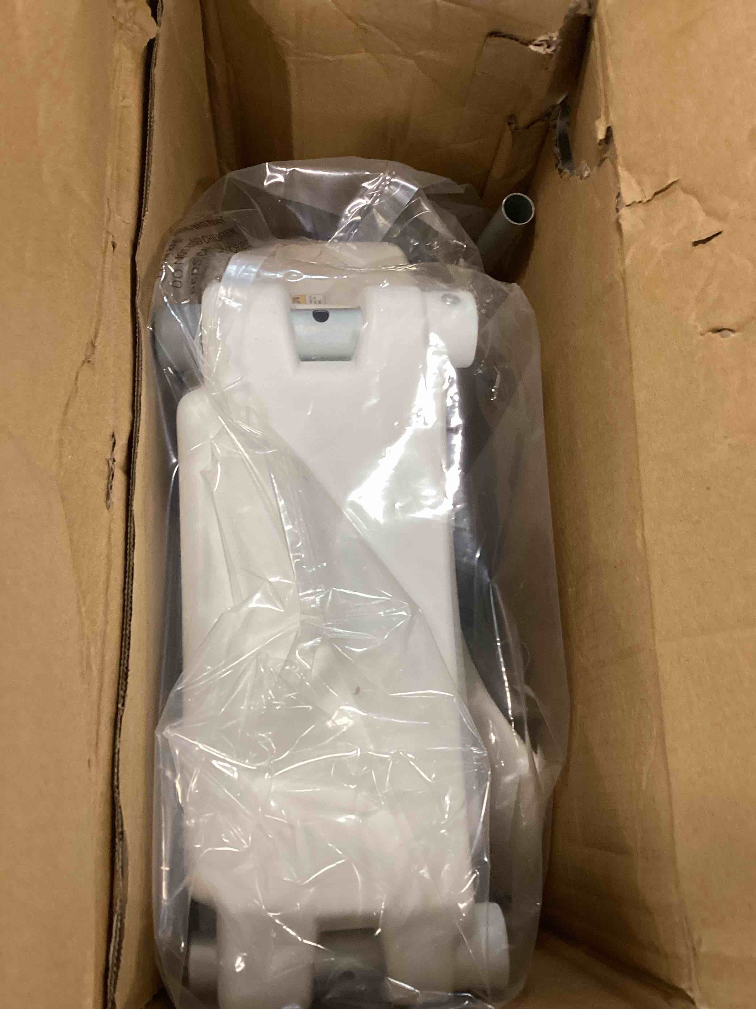 https://s3.amazonaws.com/lotting-images-prod/bidfta/YEL5694435_1707418979180.jpeg