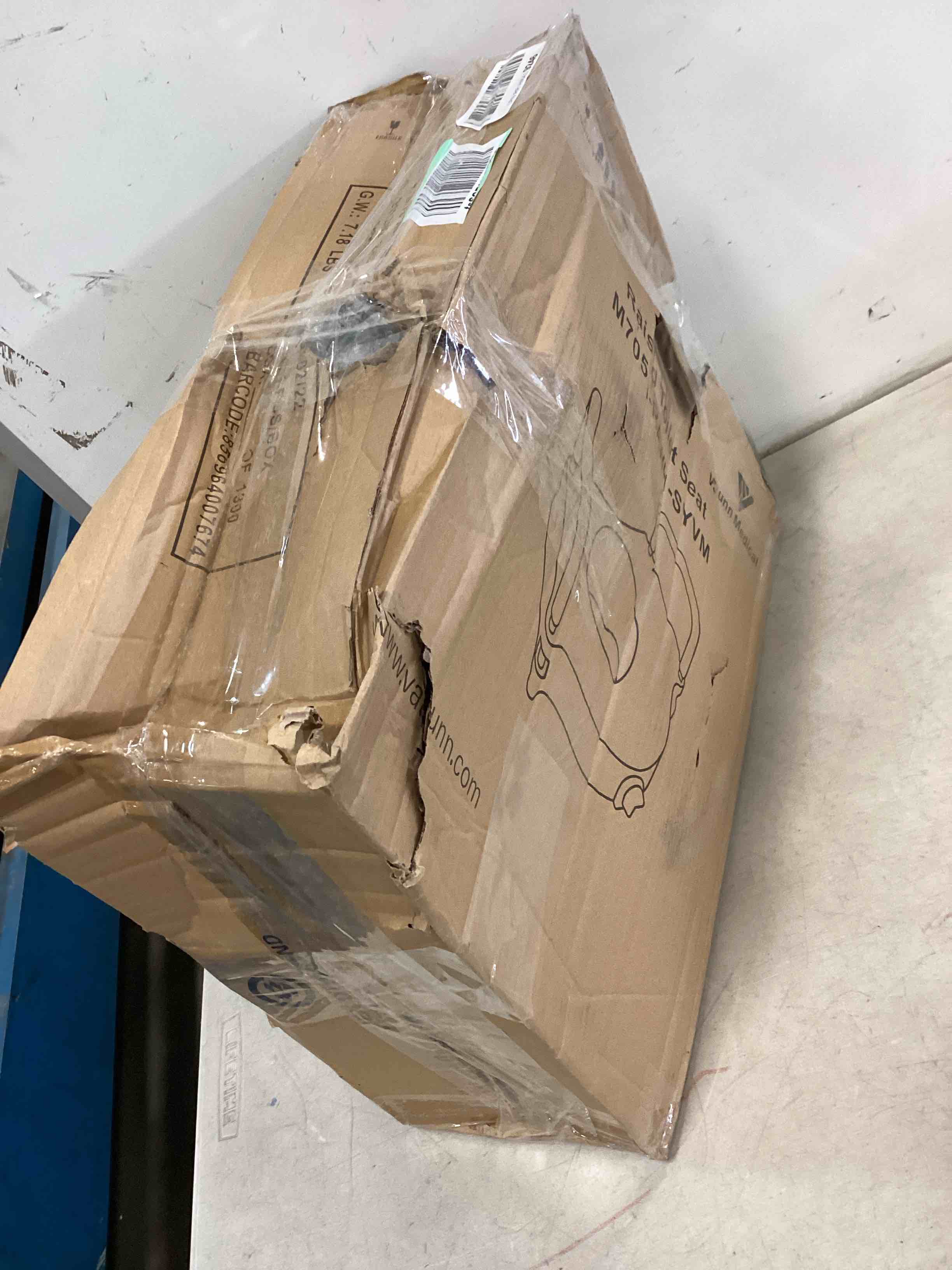 https://s3.amazonaws.com/lotting-images-prod/bidfta/YEL5694435_1707419005250.jpeg