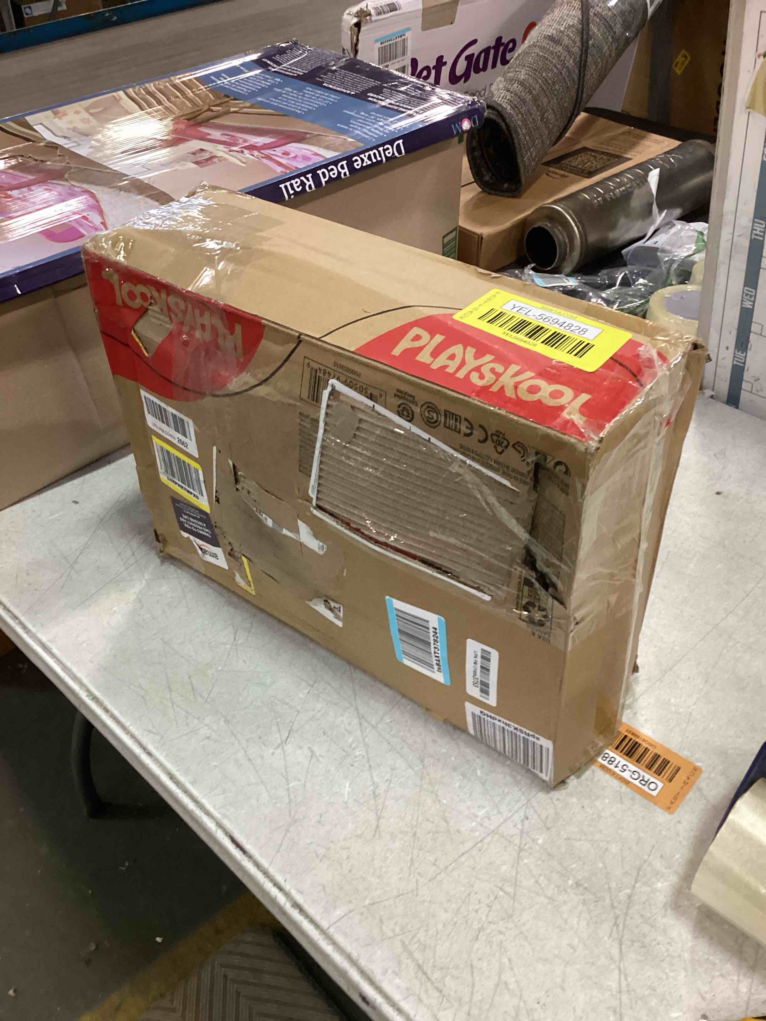 https://s3.amazonaws.com/lotting-images-prod/bidfta/YEL5694828_1706794675909.jpeg