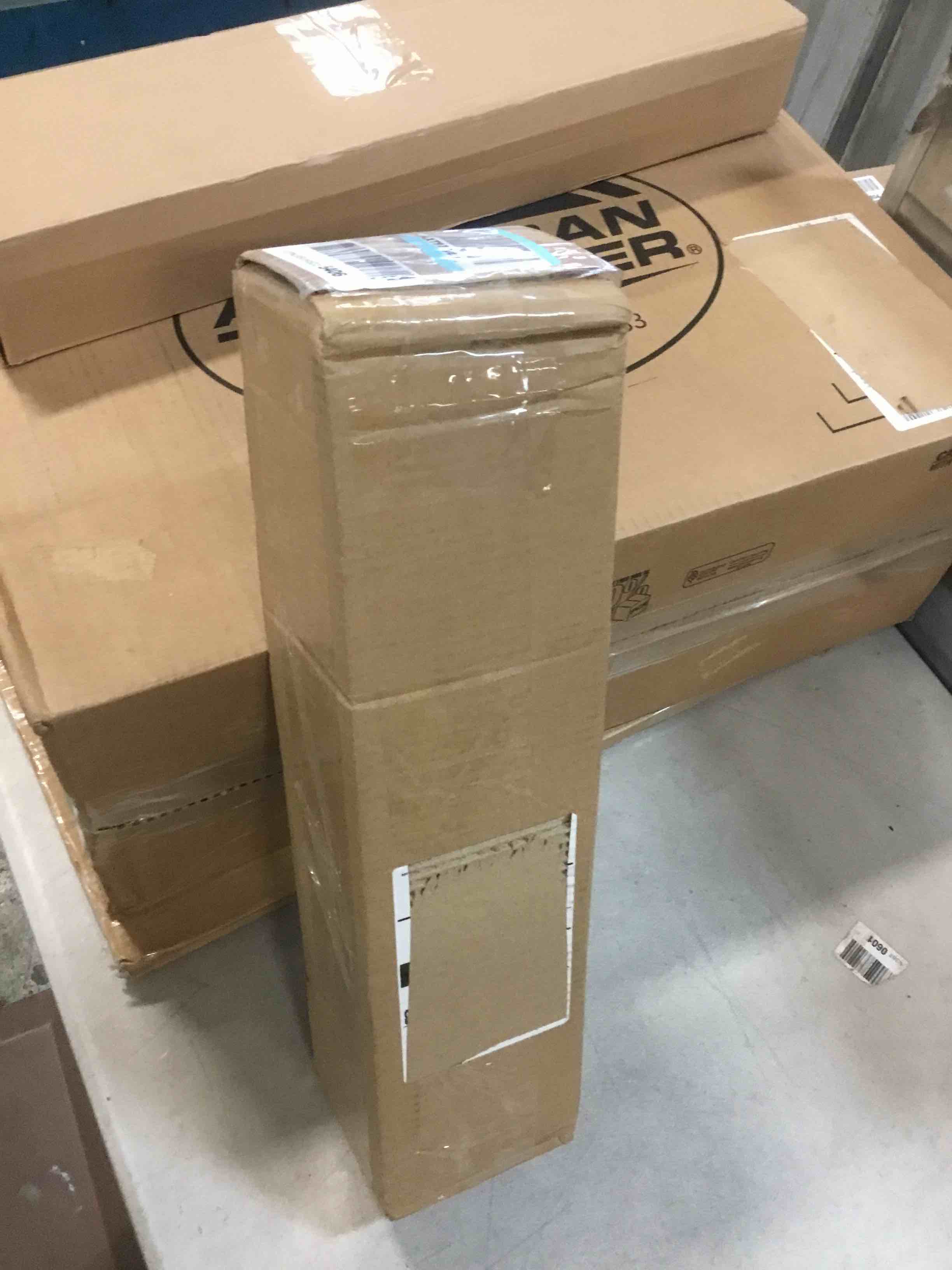 https://s3.amazonaws.com/lotting-images-prod/bidfta/YEL5695423_1706985076586.jpeg