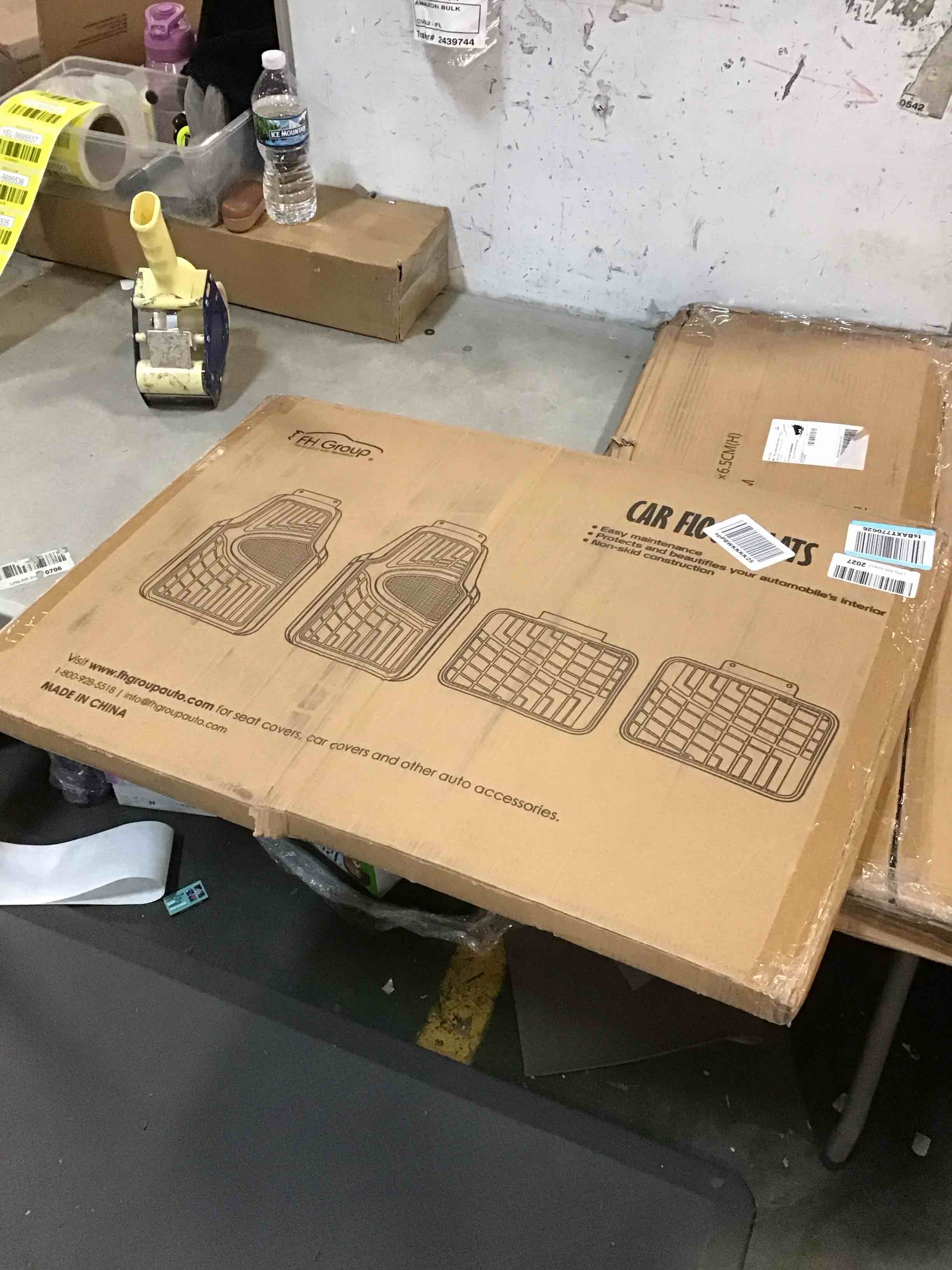 https://s3.amazonaws.com/lotting-images-prod/bidfta/YEL5695525_1707138047376.jpeg