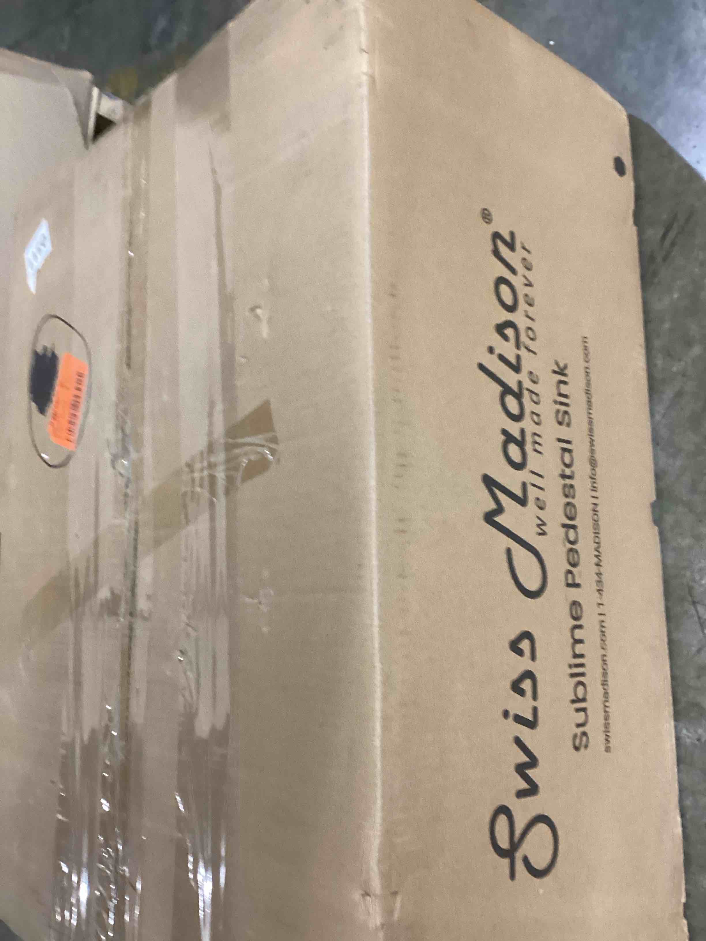 https://s3.amazonaws.com/lotting-images-prod/bidfta/YEL5697511_1712148820718.jpeg