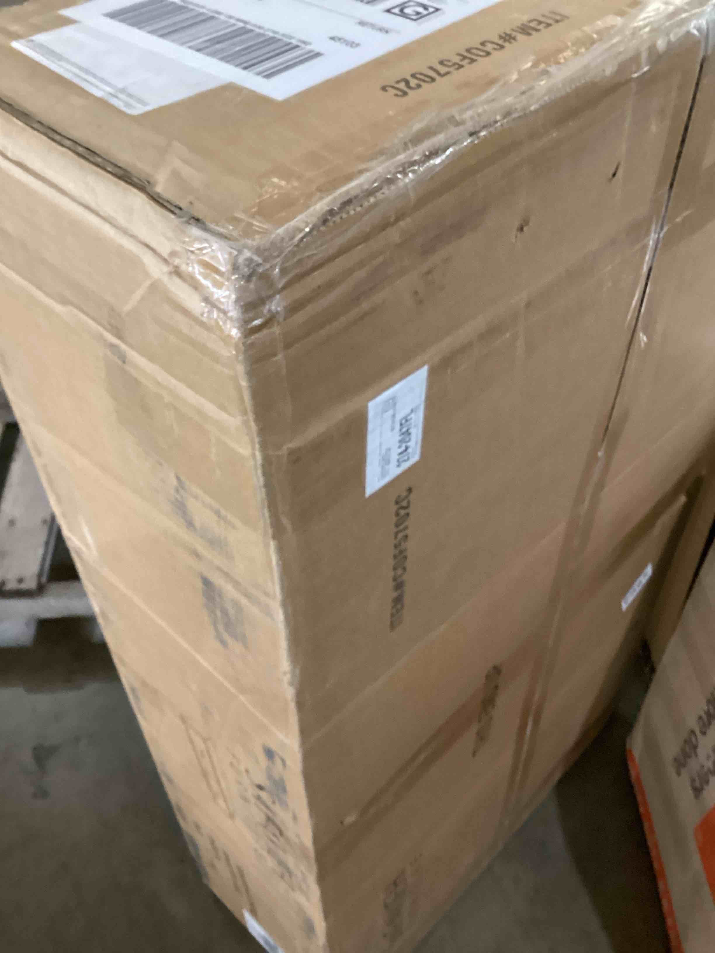 https://s3.amazonaws.com/lotting-images-prod/bidfta/YEL5698093_1712671007129.jpeg