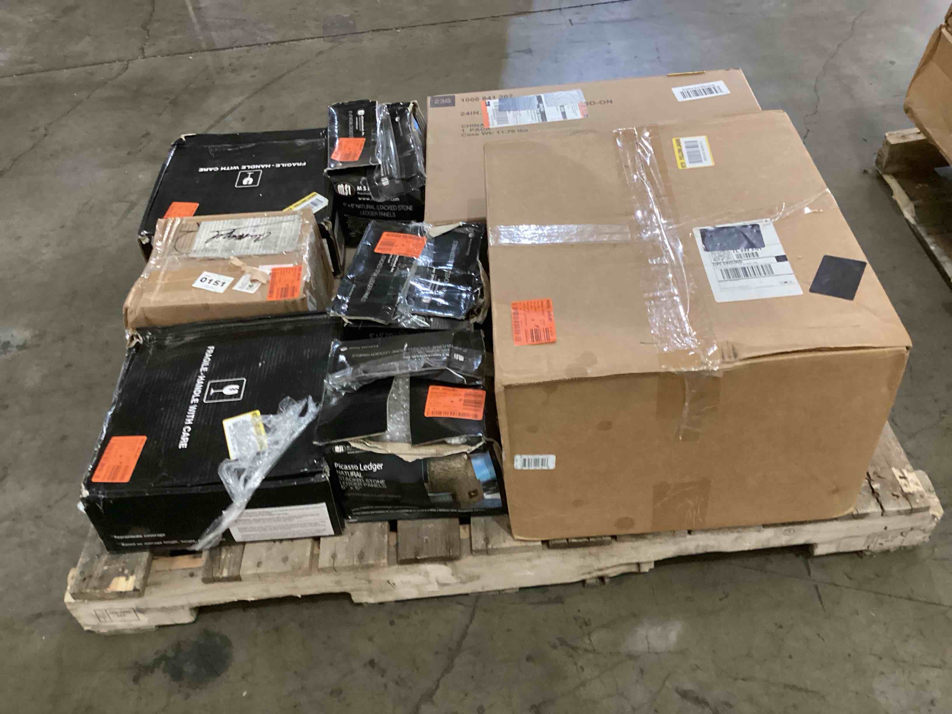 Skid of Wall/ Floor Tile