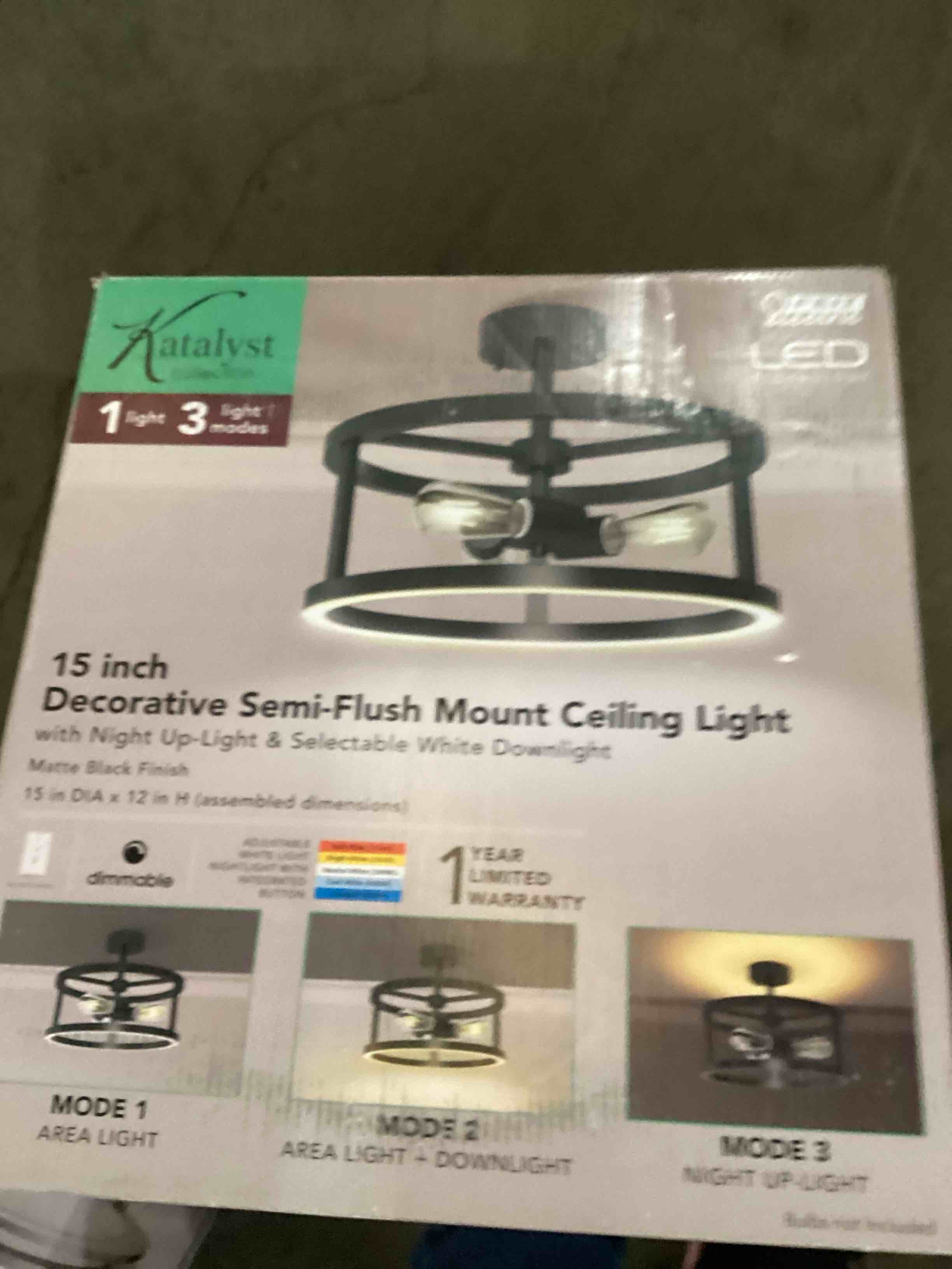 https://s3.amazonaws.com/lotting-images-prod/bidfta/YEL5701078_1715352557086.jpeg