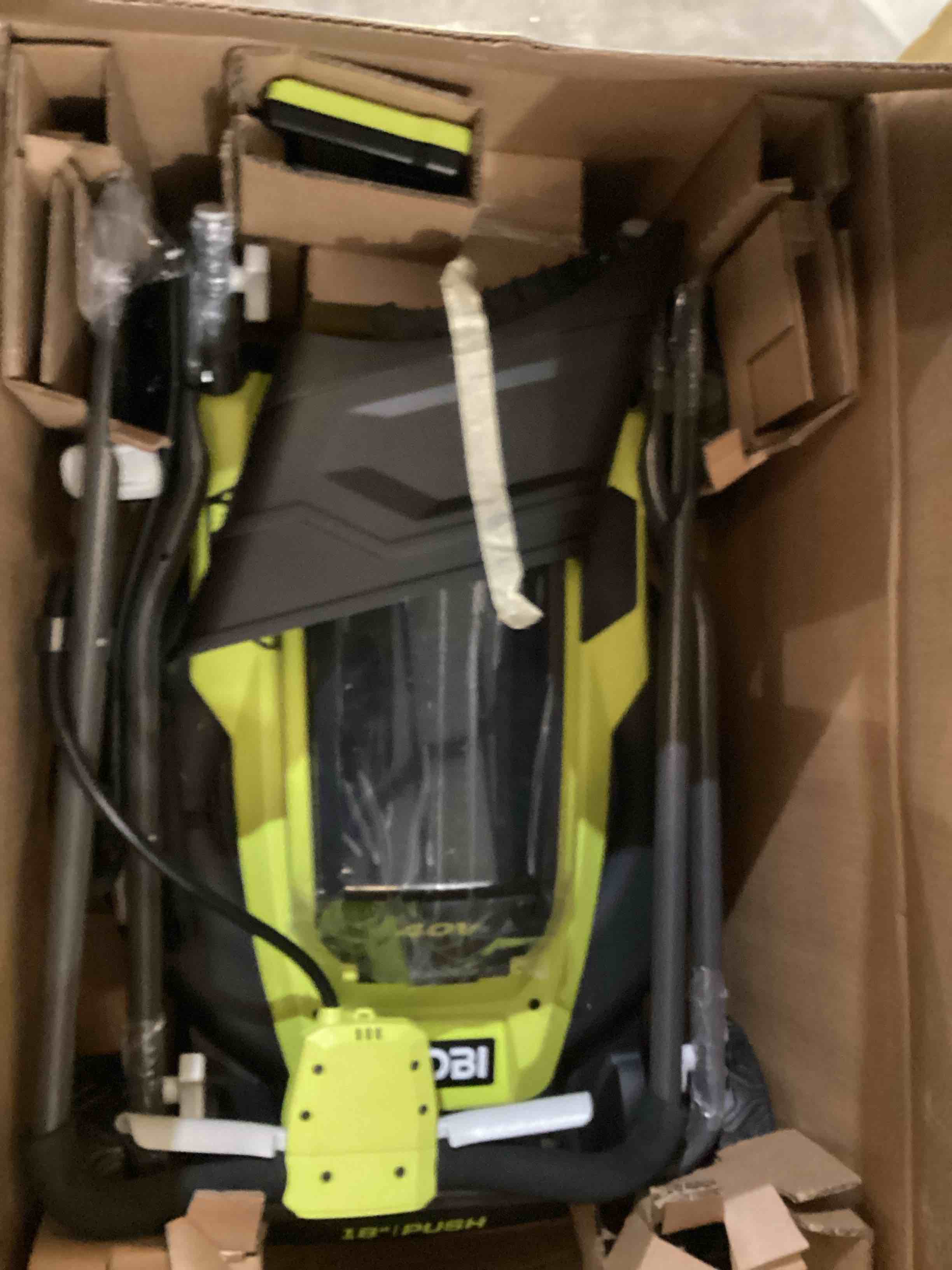 https://s3.amazonaws.com/lotting-images-prod/bidfta/YEL5702167_1714057125386.jpeg