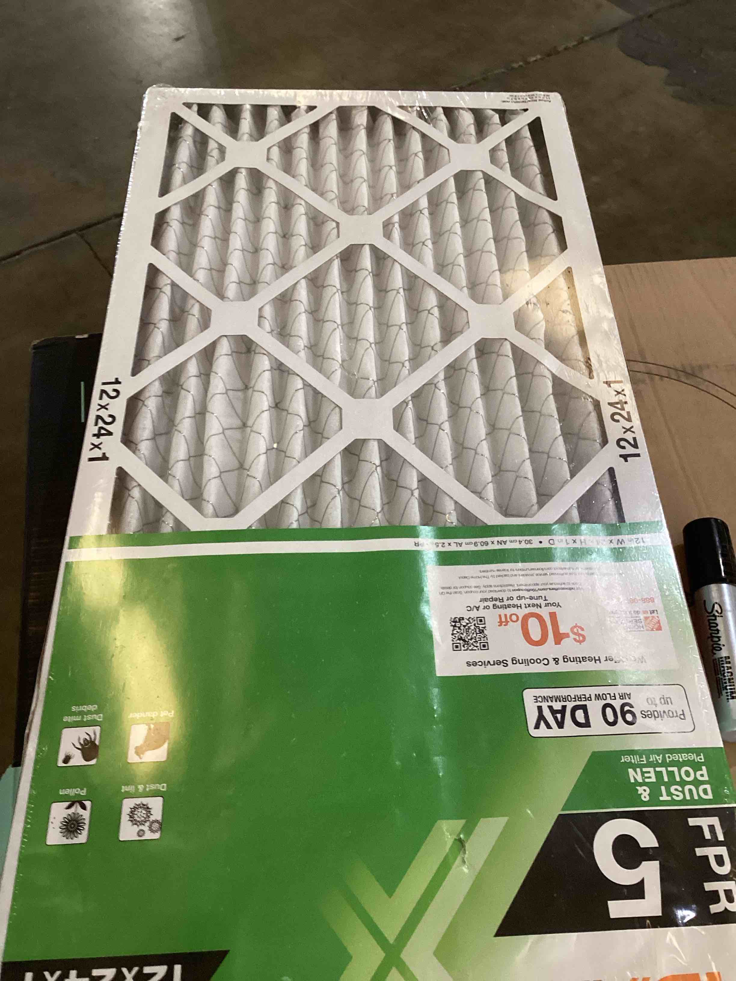 https://s3.amazonaws.com/lotting-images-prod/bidfta/YEL5702283_1714151226840.jpeg