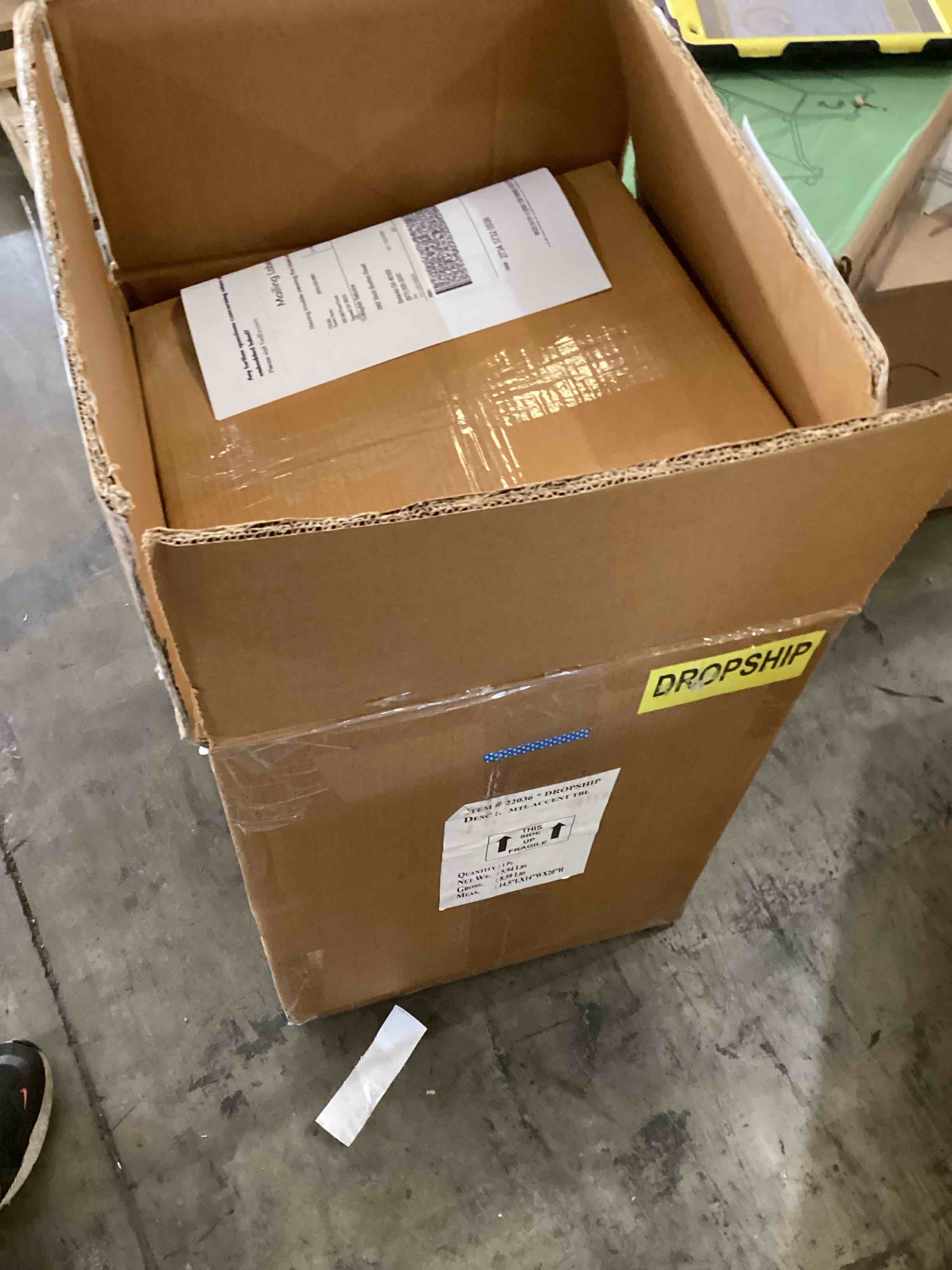 https://s3.amazonaws.com/lotting-images-prod/bidfta/YEL5702435_1714571484550.jpeg