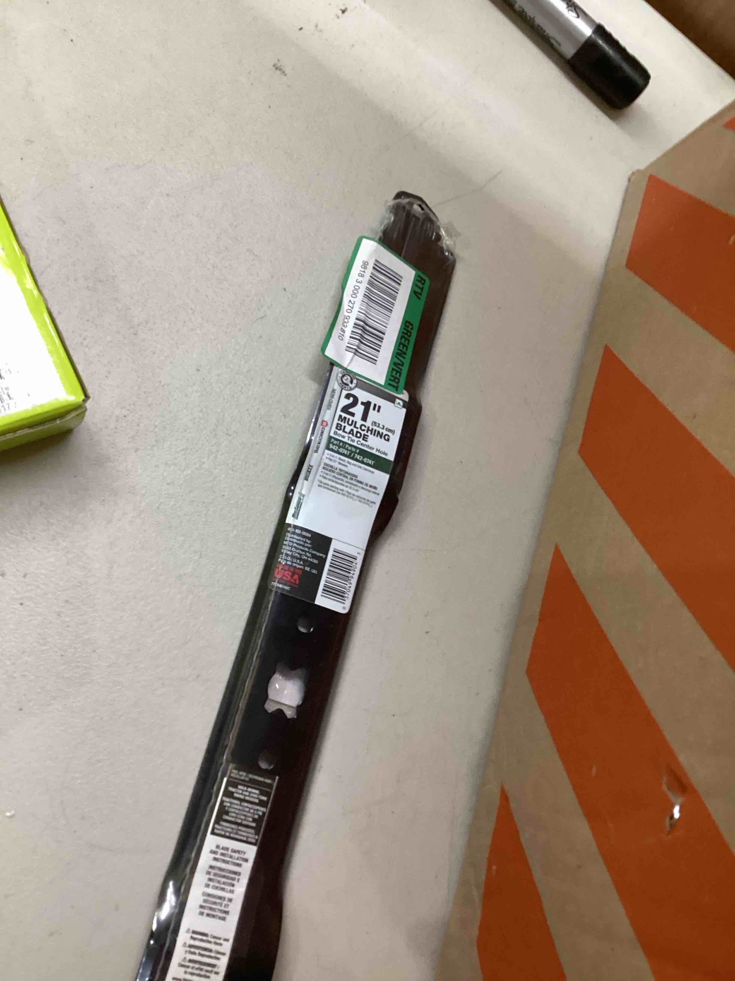 https://s3.amazonaws.com/lotting-images-prod/bidfta/YEL5702898_1715275385081.jpeg