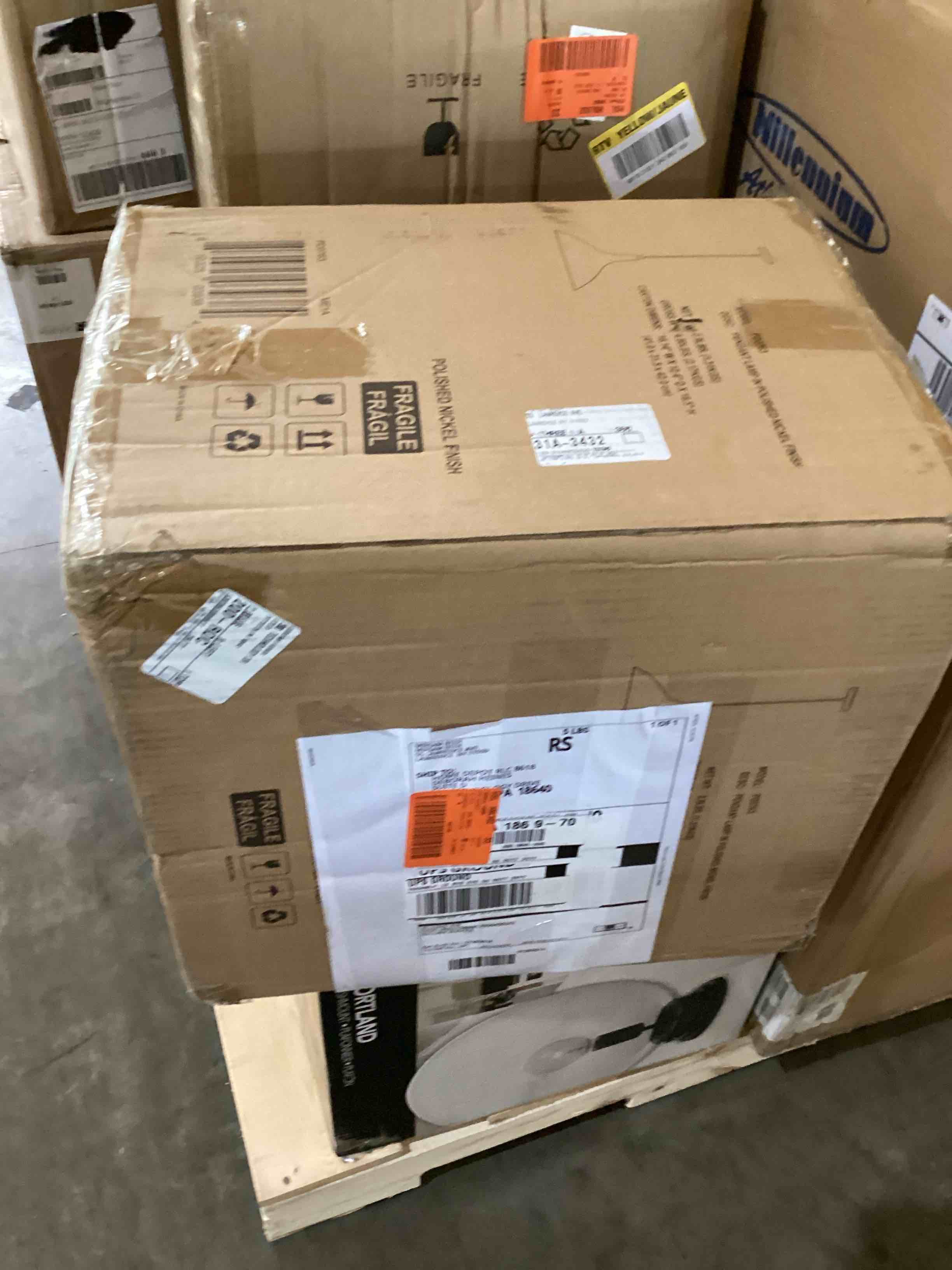 https://s3.amazonaws.com/lotting-images-prod/bidfta/YEL5703354_1715795879874.jpeg