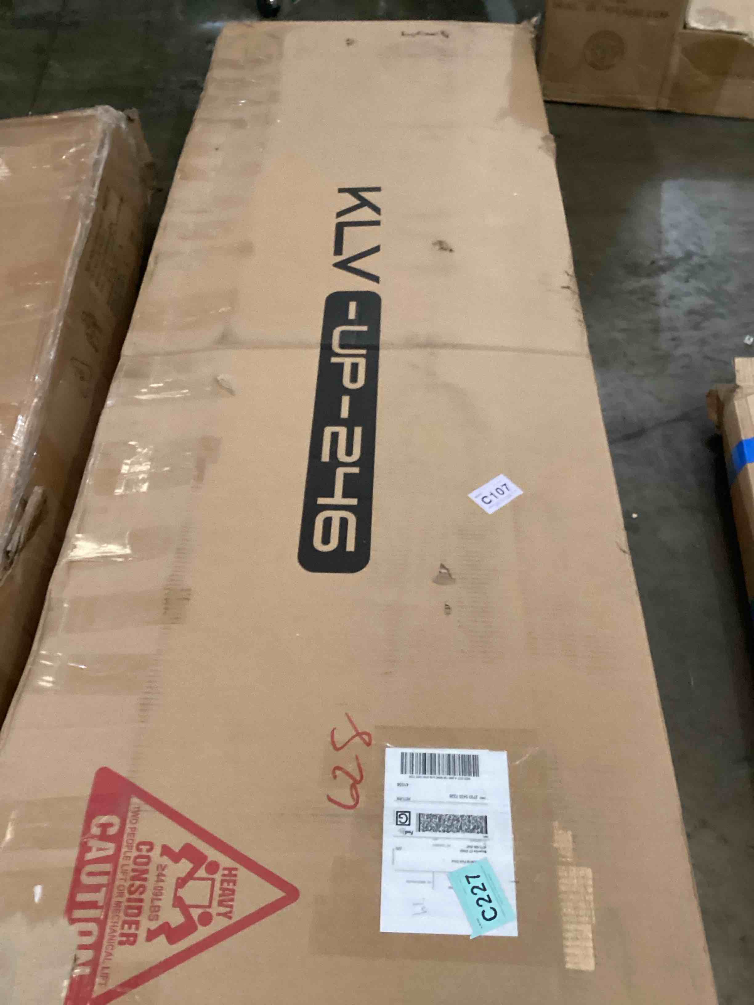 https://s3.amazonaws.com/lotting-images-prod/bidfta/YEL5703481_1727714949968.jpeg