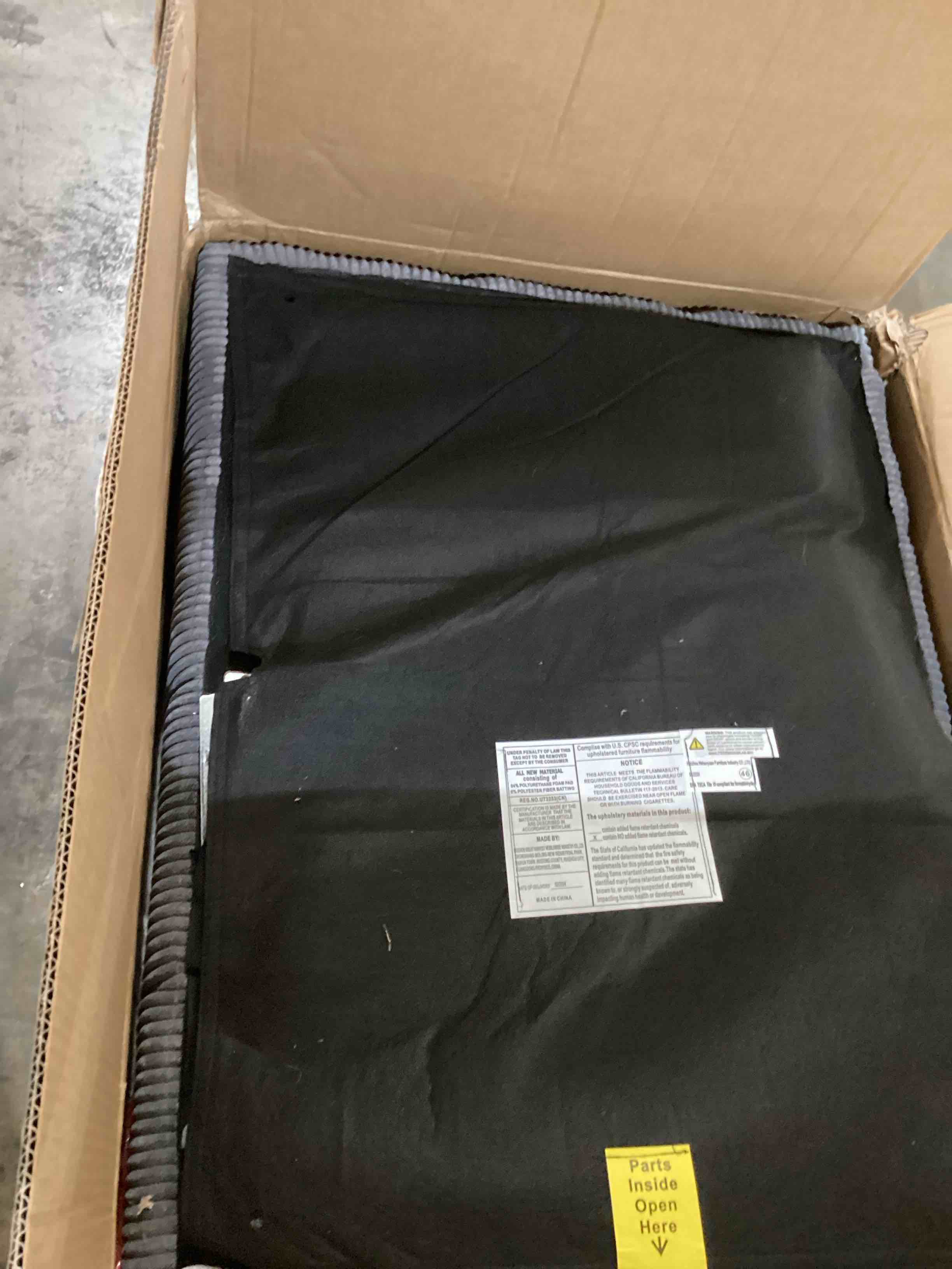 https://s3.amazonaws.com/lotting-images-prod/bidfta/YEL5703547_1727716156336.jpeg