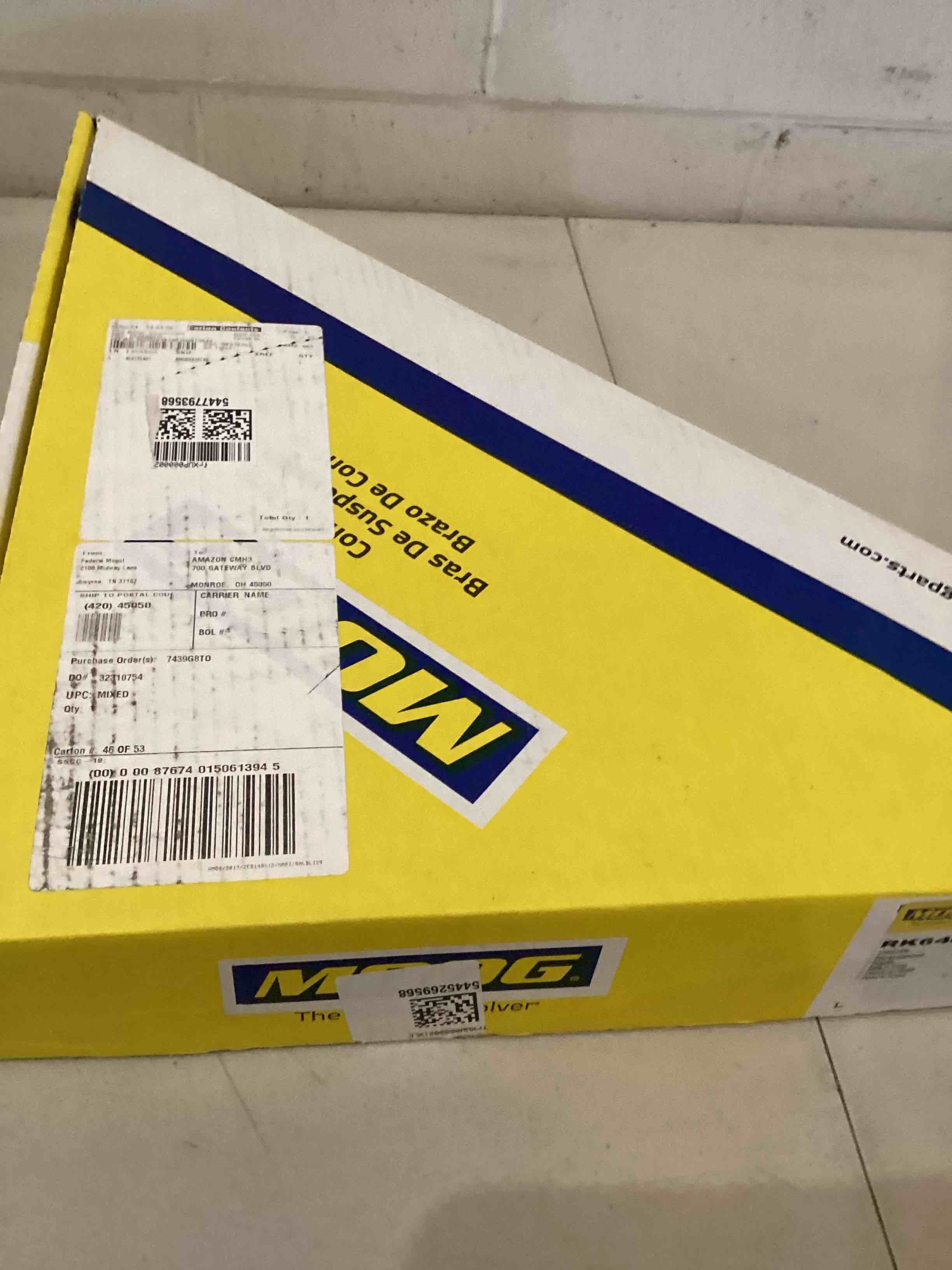 https://s3.amazonaws.com/lotting-images-prod/bidfta/YEL5704343_1728068850985.jpeg