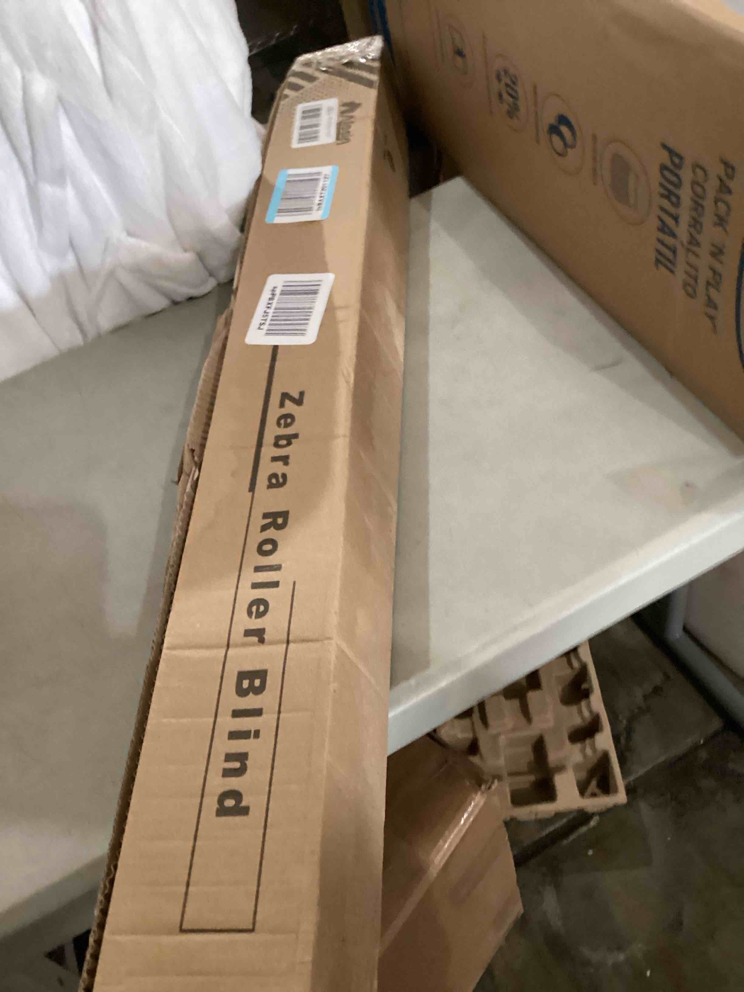 https://s3.amazonaws.com/lotting-images-prod/bidfta/YEL5709364_1725887756890.jpeg