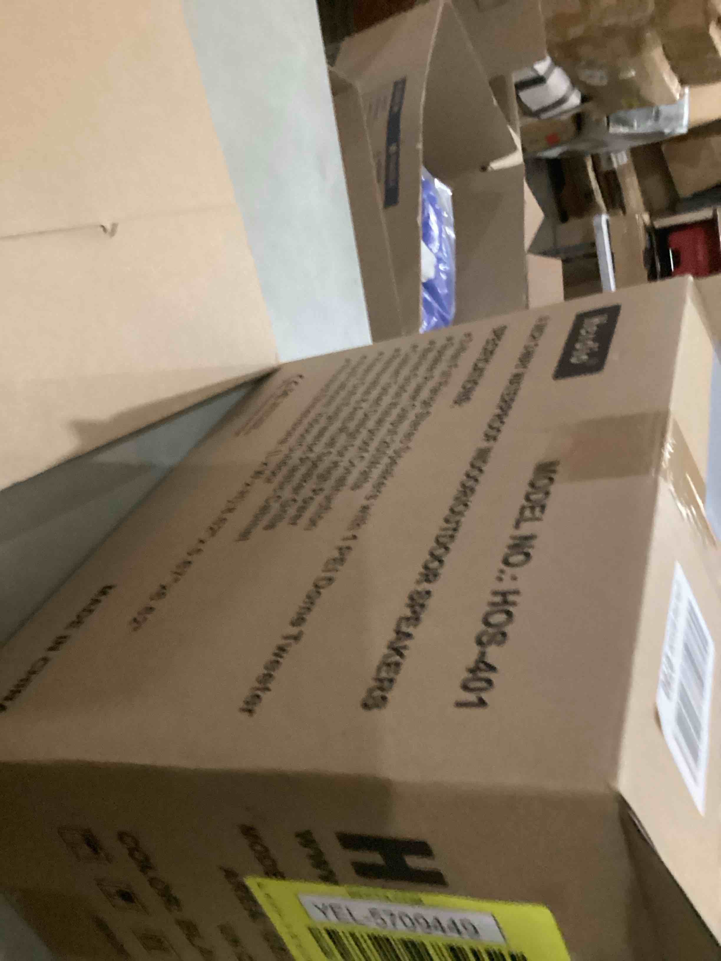 https://s3.amazonaws.com/lotting-images-prod/bidfta/YEL5709449_1727183543124.jpeg