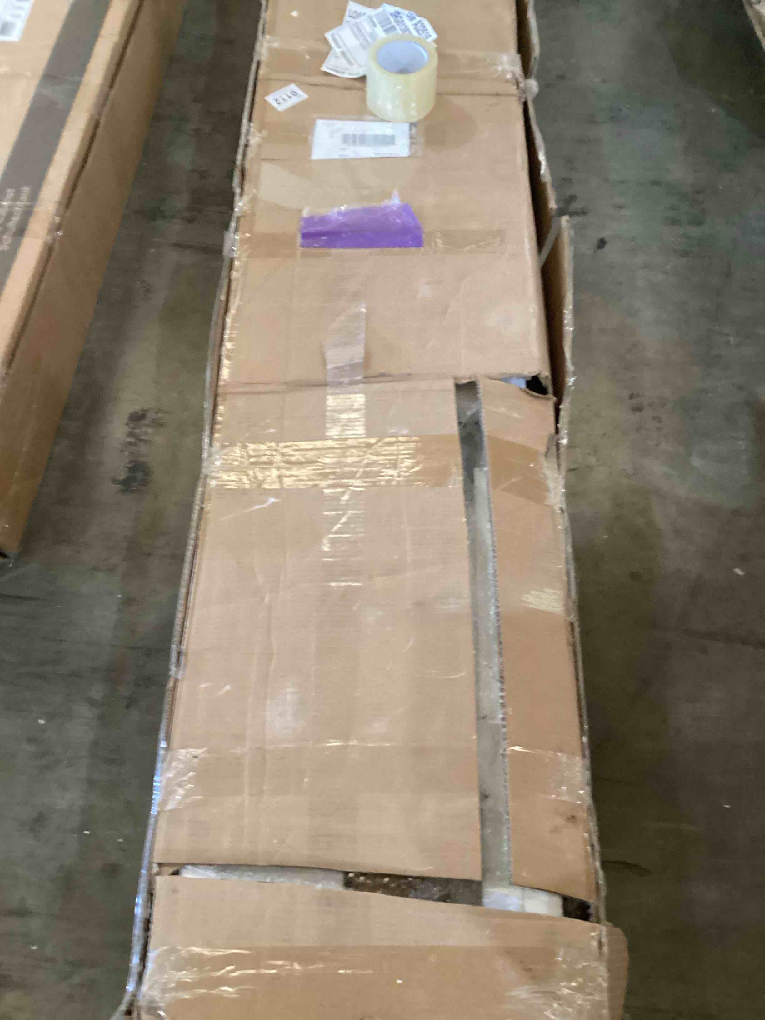 https://s3.amazonaws.com/lotting-images-prod/bidfta/YEL5709589_1729282440679.jpeg