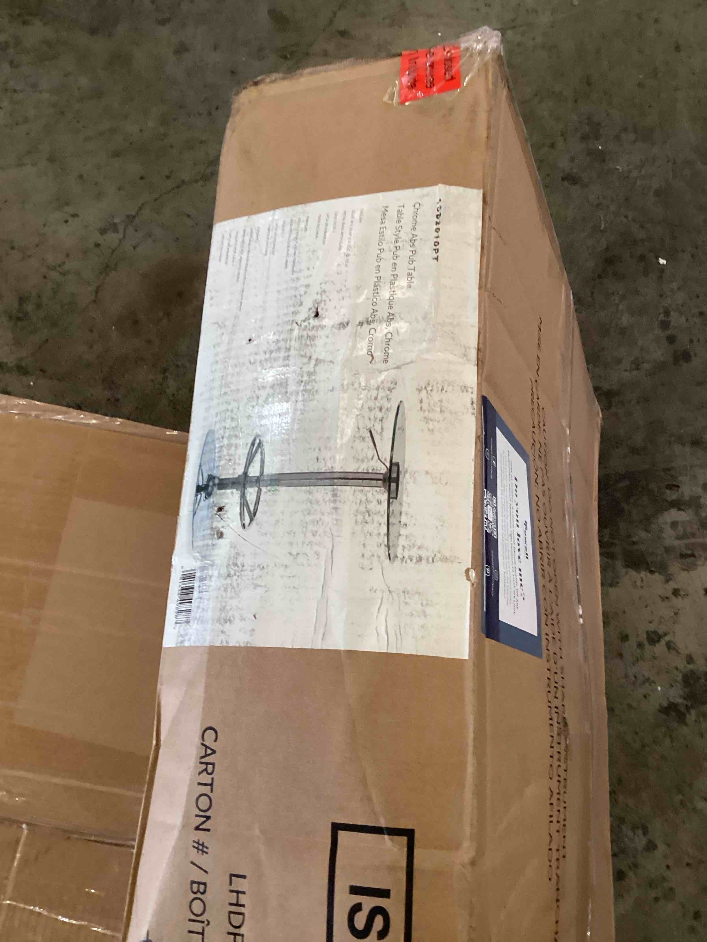 https://s3.amazonaws.com/lotting-images-prod/bidfta/YEL5710992_1723742108438.jpeg