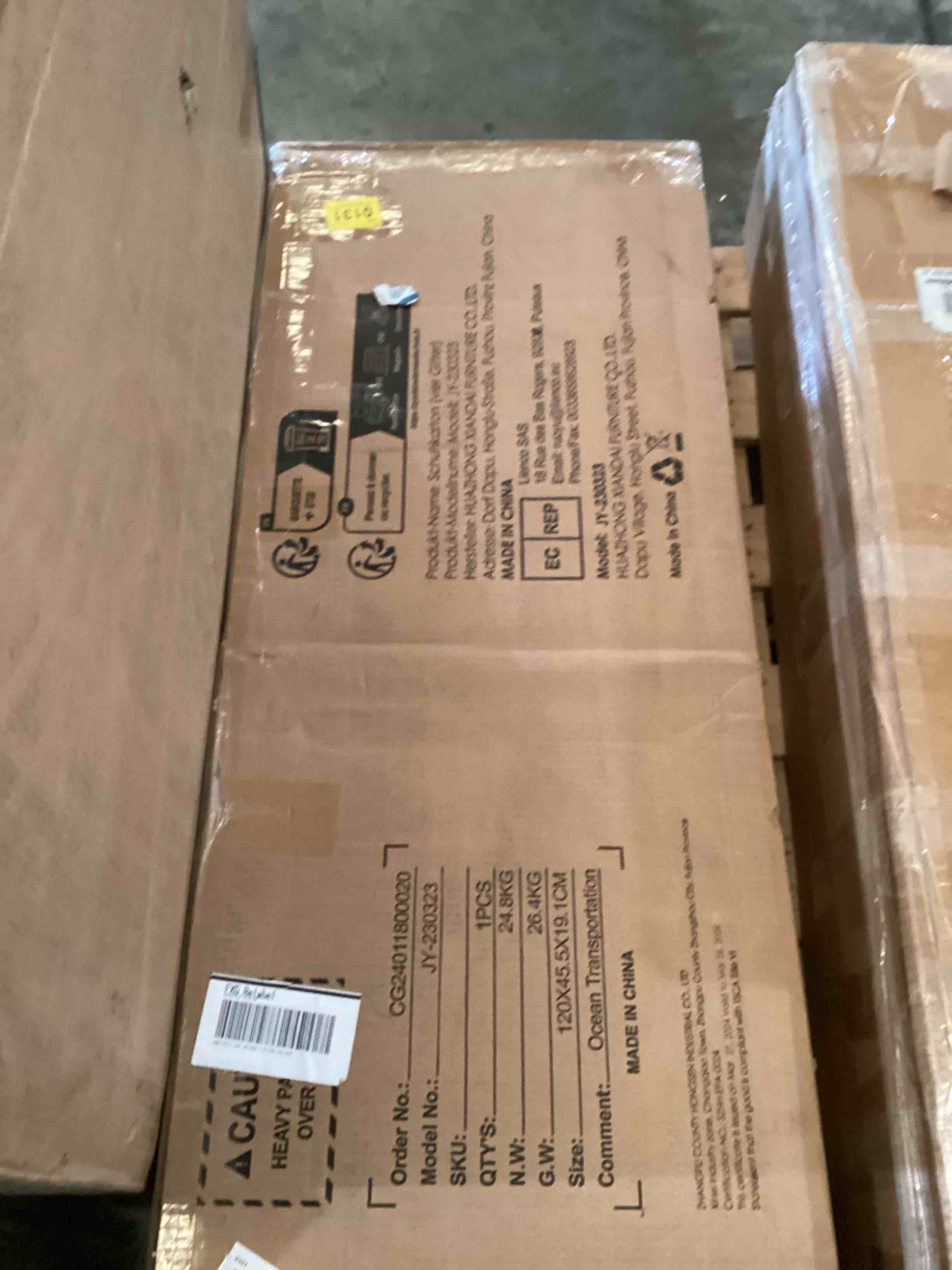 https://s3.amazonaws.com/lotting-images-prod/bidfta/YEL5711618_1725907177491.jpeg
